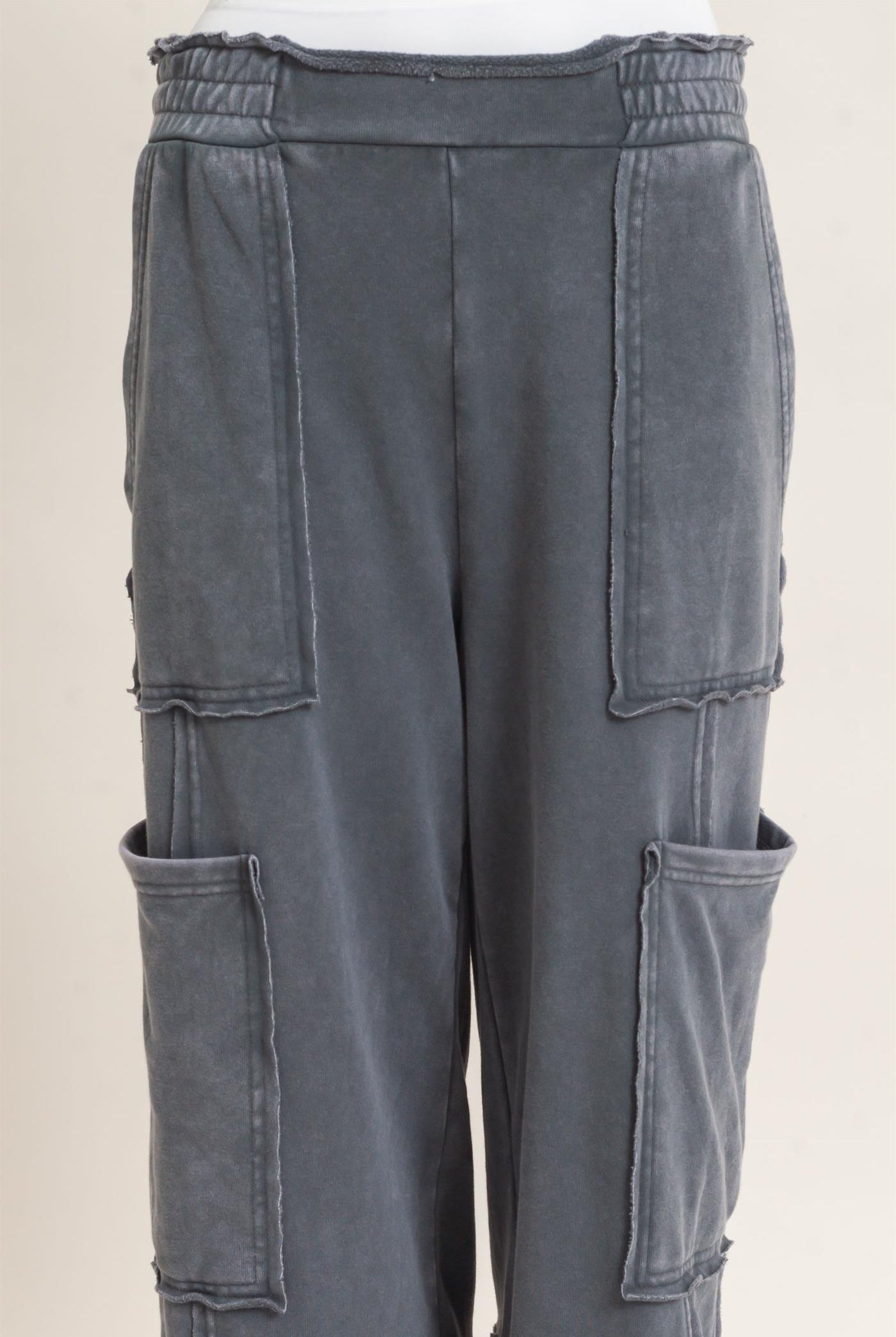 Wholesale Mineral Wash Cargo Pocket Pants Pants DZ26C963 DARK GRAY DOUBLE ZERO