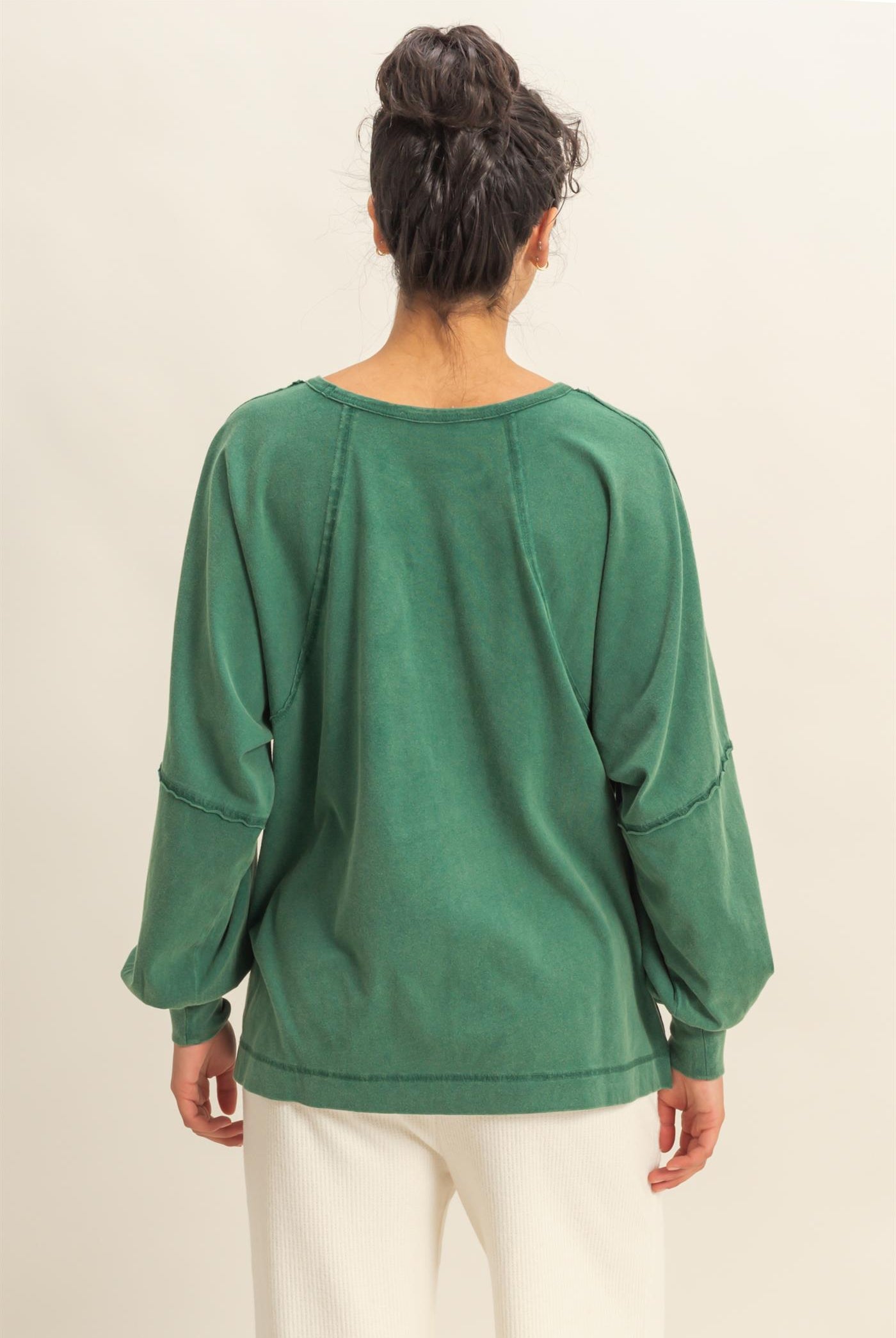 Wholesale Washed Oversized Long Sleeve Top With Slit Clothing Tops DZ25C921 DARK GREEN HYFVE