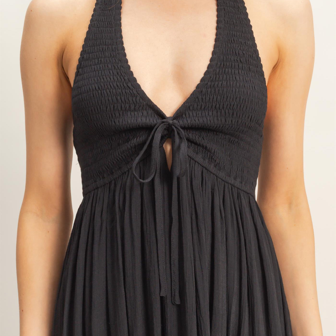 Wholesale Halter Neck Smocked Maxi Dress Dresses HF26C287-D BLACK HYFVE