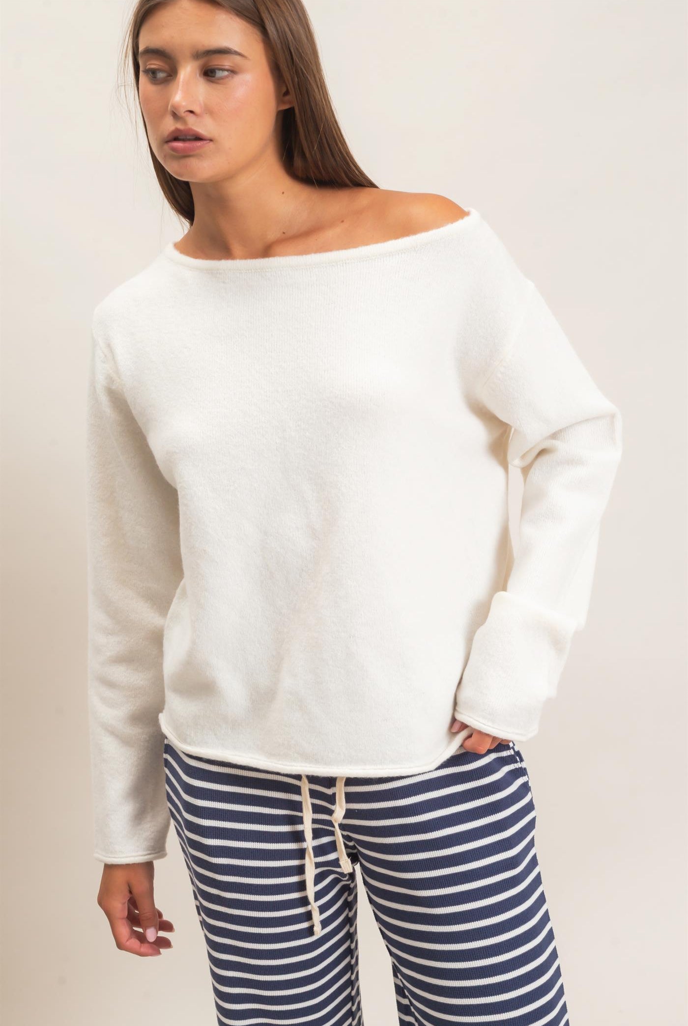 Wholesale Off The Shoulder Sweater Sweaters DZ26E652 WHIP CREAM DOUBLE ZERO