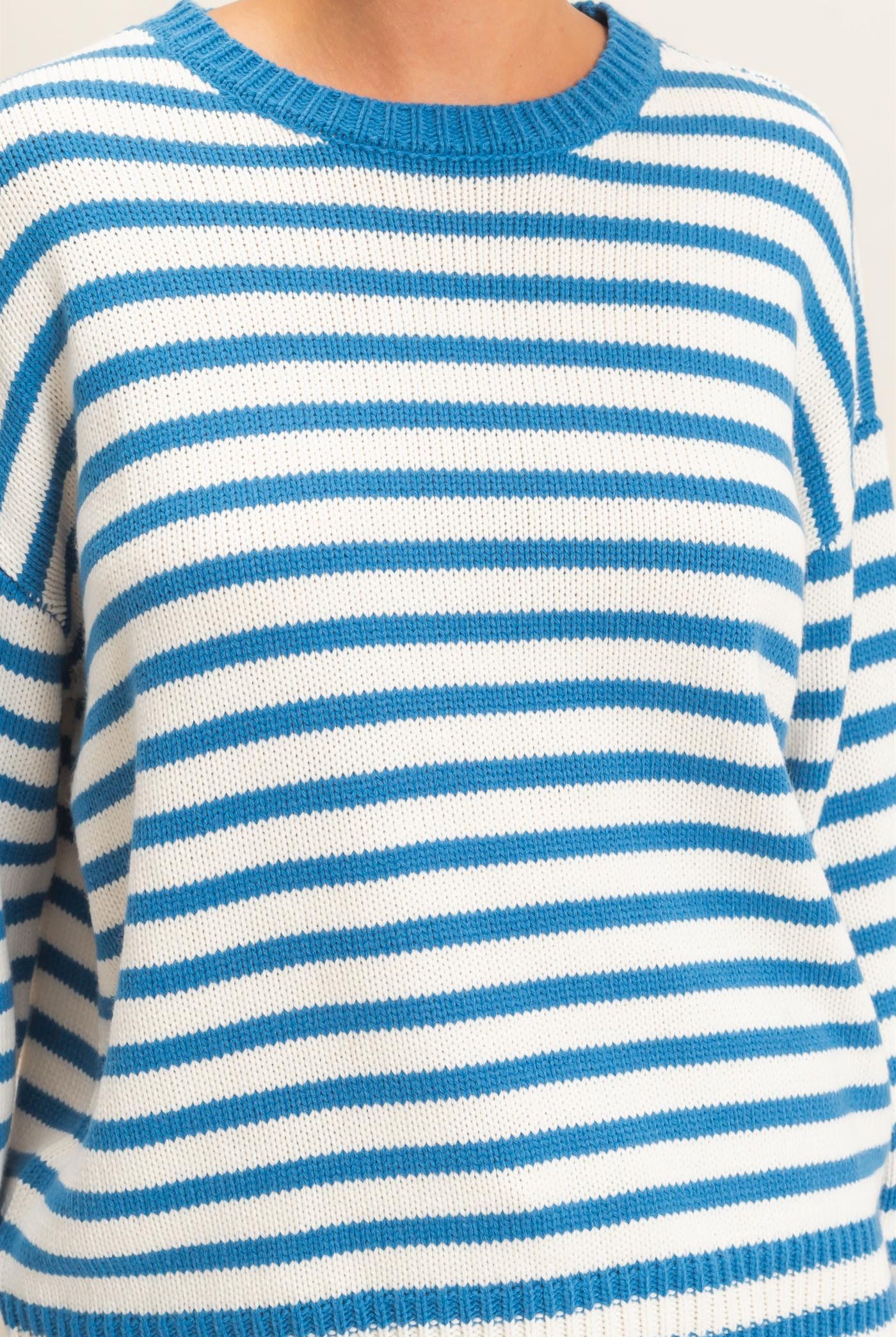 Wholesale Striped Crew Neck Sweater Sweaters DZ26E237 BLUE DOUBLE ZERO