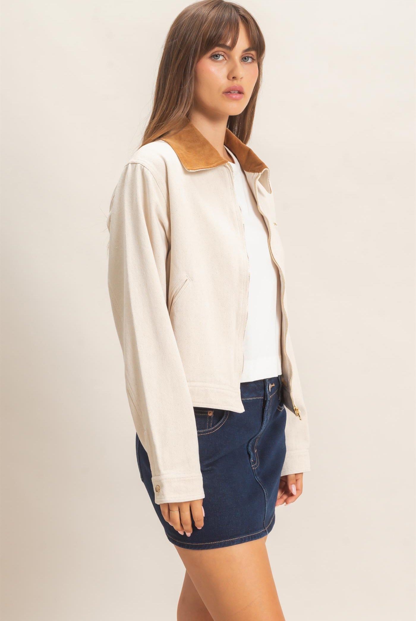 Wholesale Twill Jacket With Corduroy Collar Outerwear HF26E011 CREAM HYFVE