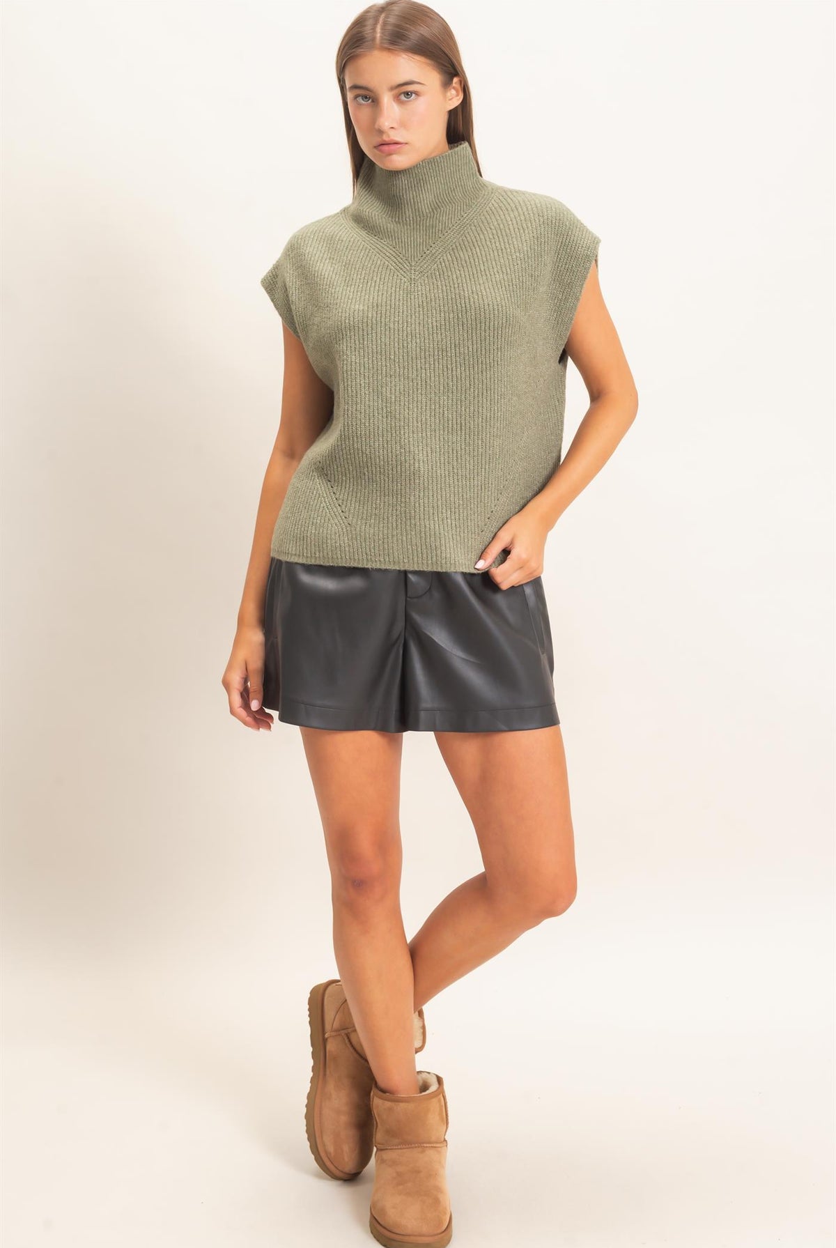 Wholesale Sleeveless High Neck Sweater Sweaters DZ26E295 OLIVE DOUBLE ZERO