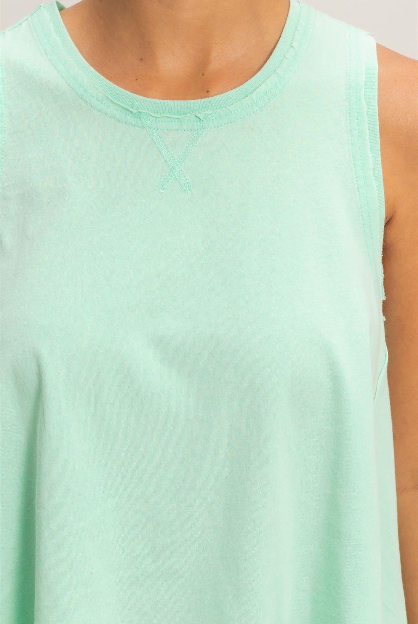 Wholesale Raw Edge Details Sleeveless Washed Top Clothing Tops DZ26E278 MINT DOUBLE ZERO