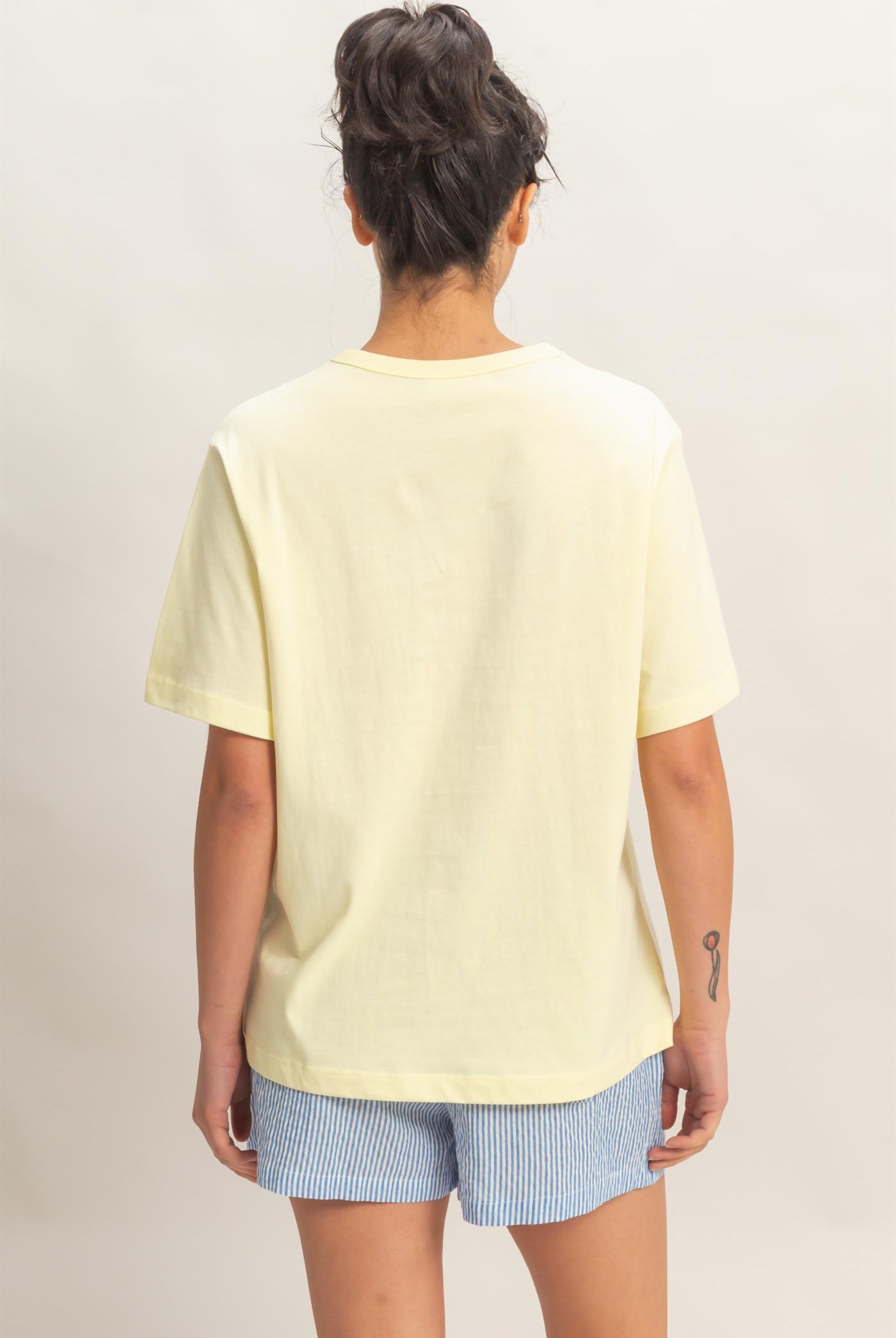 Wholesale Oversized Short Sleeve Crew Neck T-Shirt Clothing Tops DZ26A794 PALE YELLOW DOUBLE ZERO