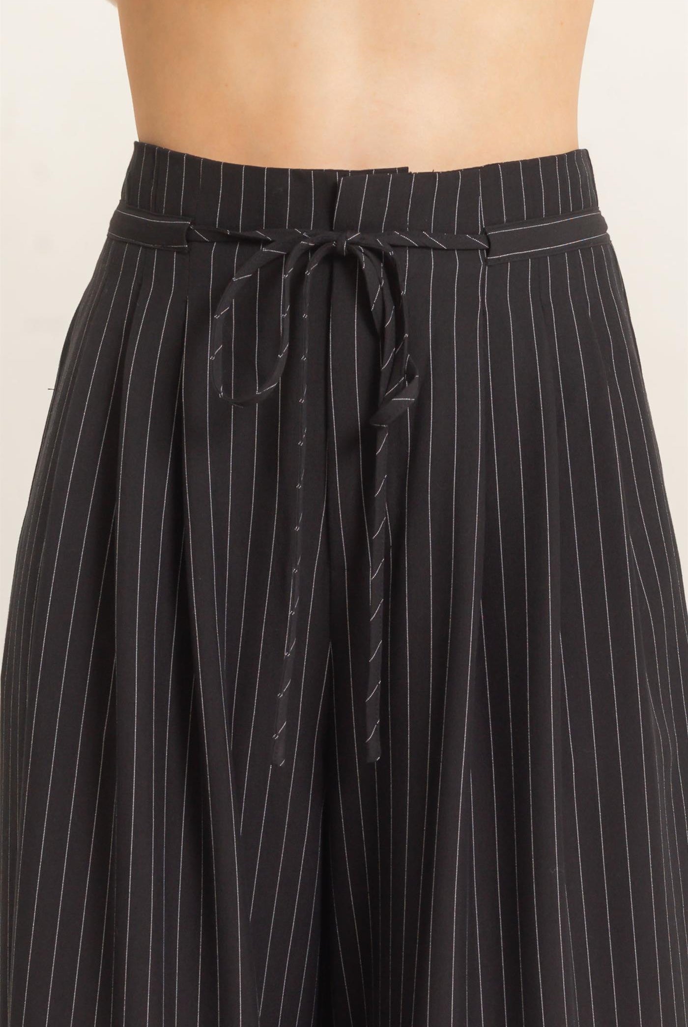 Wholesale Pleated Wide-Leg Pants Pants HF26A776 BLACK HYFVE