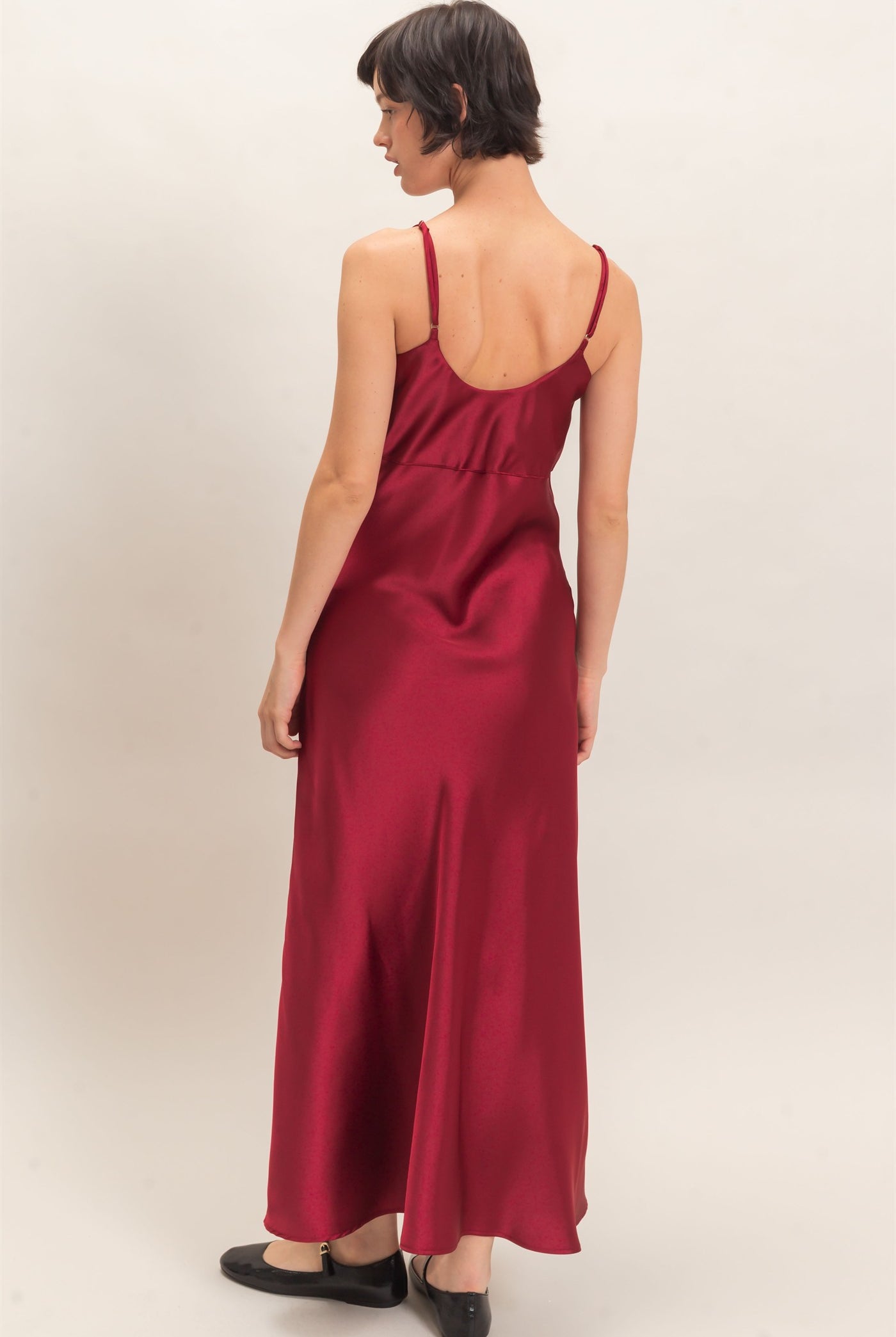 Wholesale Satin Slip Dress With Spaghetti Straps Dresses DZ26E380 BURGUNDY DOUBLE ZERO