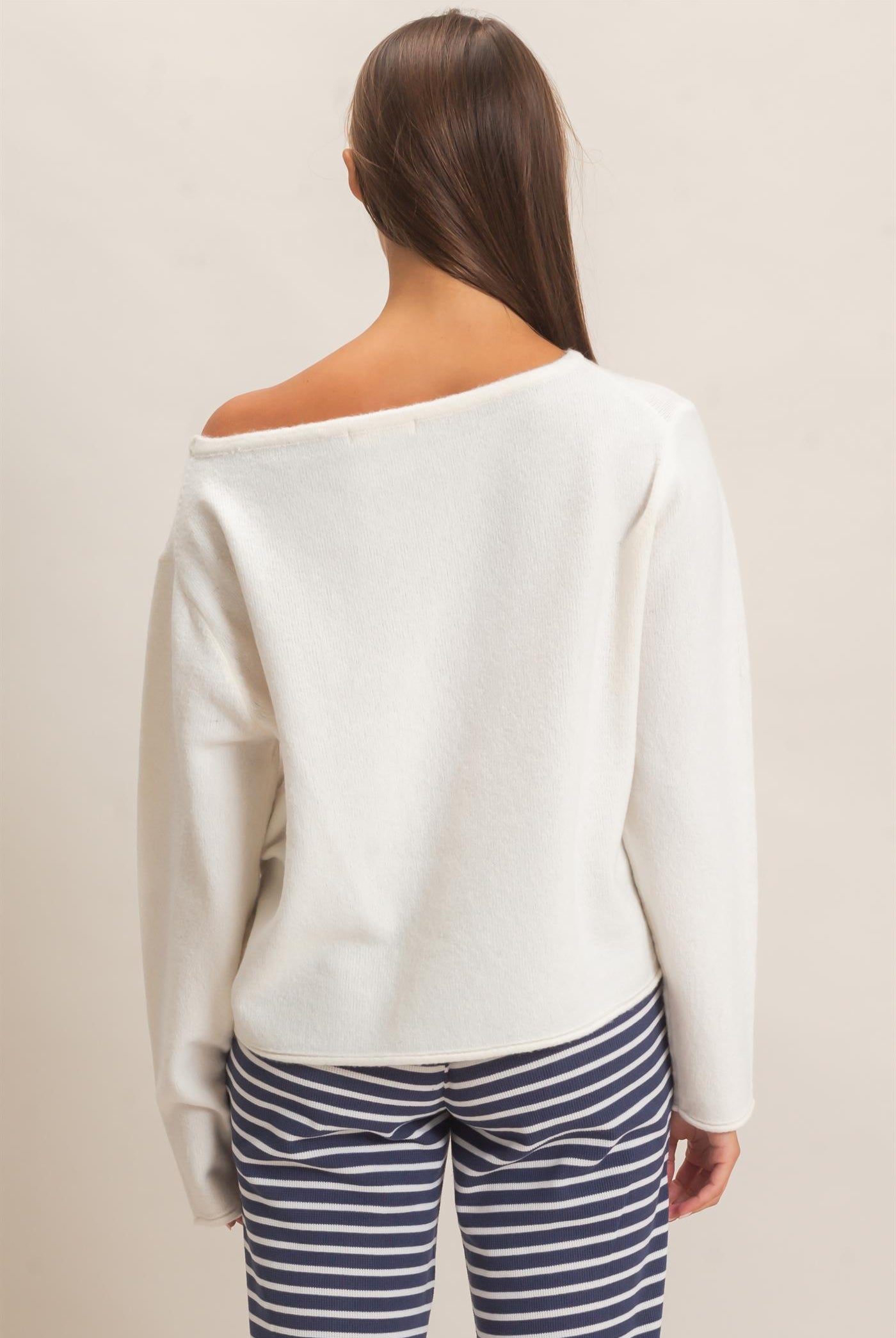 Wholesale Off The Shoulder Sweater Sweaters DZ26E652 WHIP CREAM DOUBLE ZERO