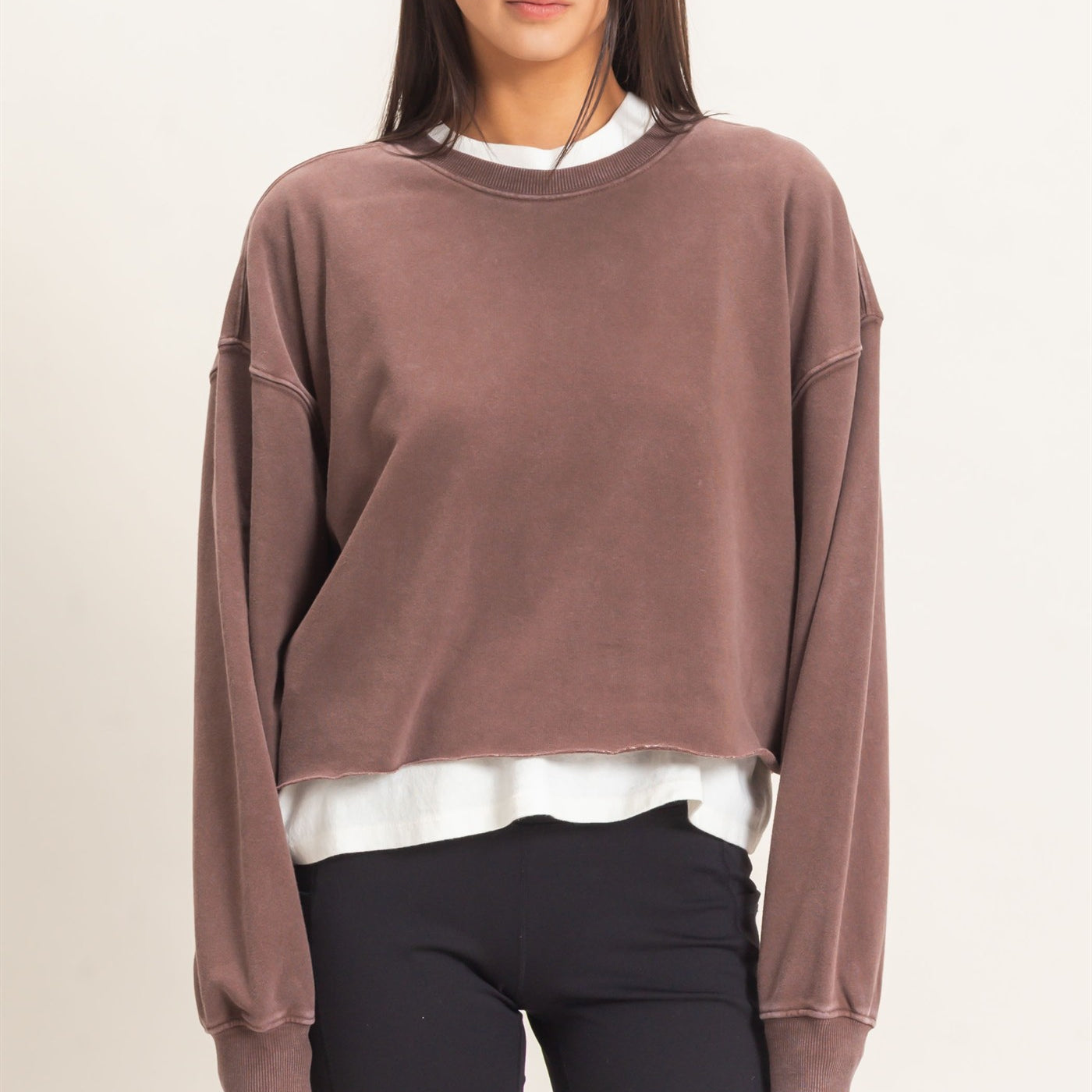 Wholesale Mineral Wash Raw Hem Cropped Sweatshirt Sweatshirts DZ26C968 DARK BROWN DOUBLE ZERO
