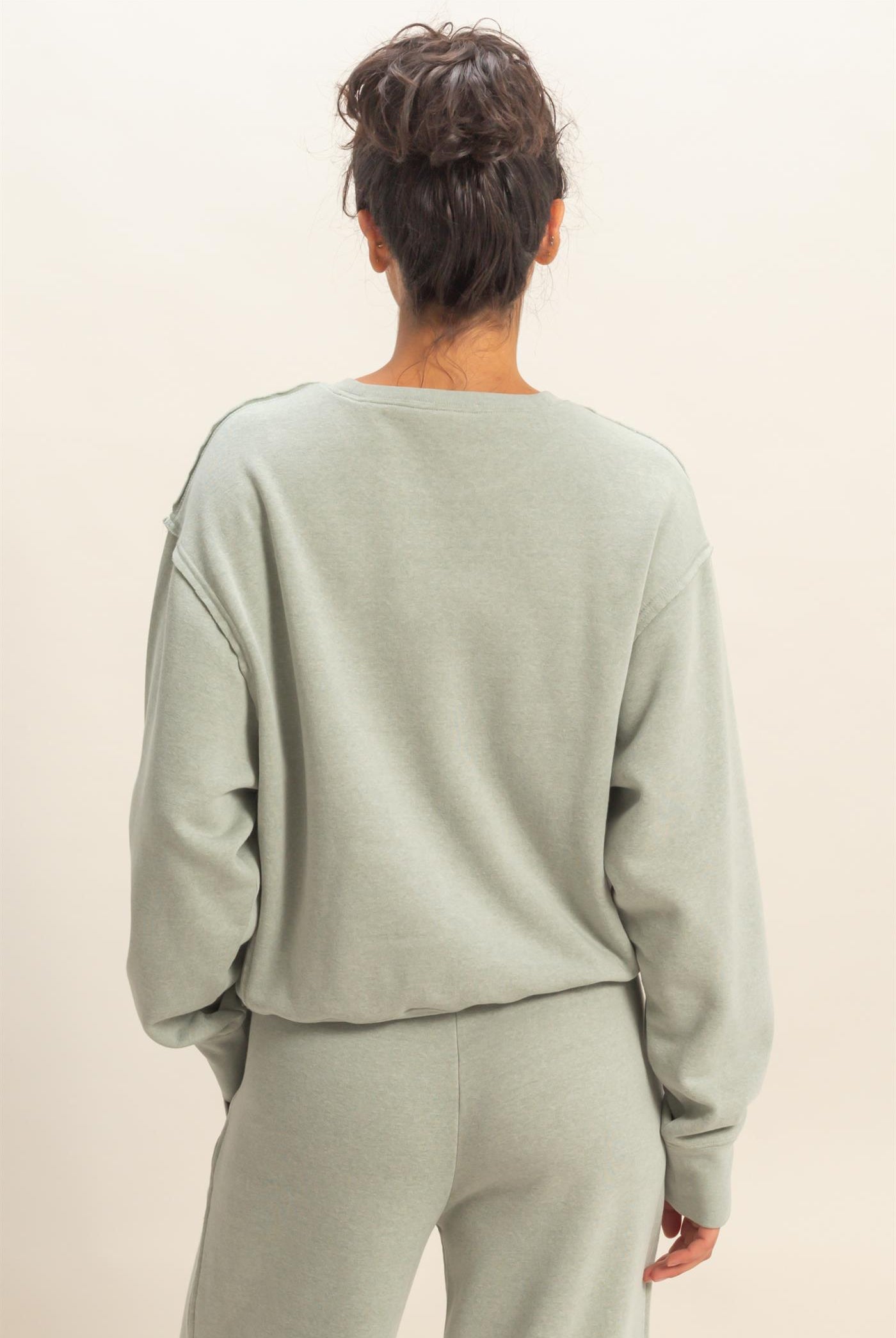 Wholesale Raw Edge Detail Burnout Sweatshirt Sweatshirts DZ26A048 SAGE GREEN DOUBLE ZERO