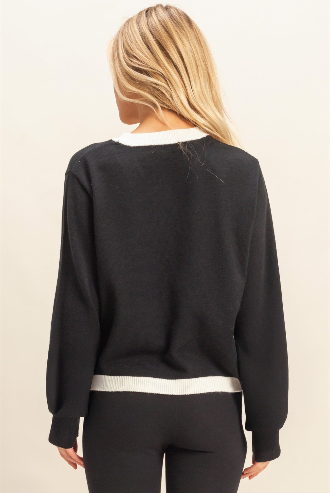 Wholesale Contrast Trimmed Sweater Cardigan Cardigans HF25E959 BLACK HYFVE