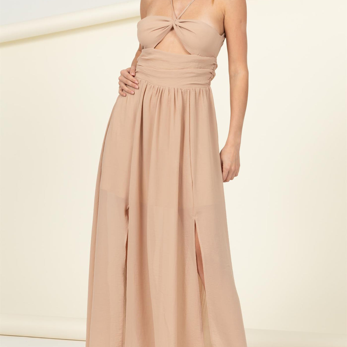 chinese dress ladies Sample Hyfve Floral Tie Back Short Sleeve Slit Maxi Dress main image 1