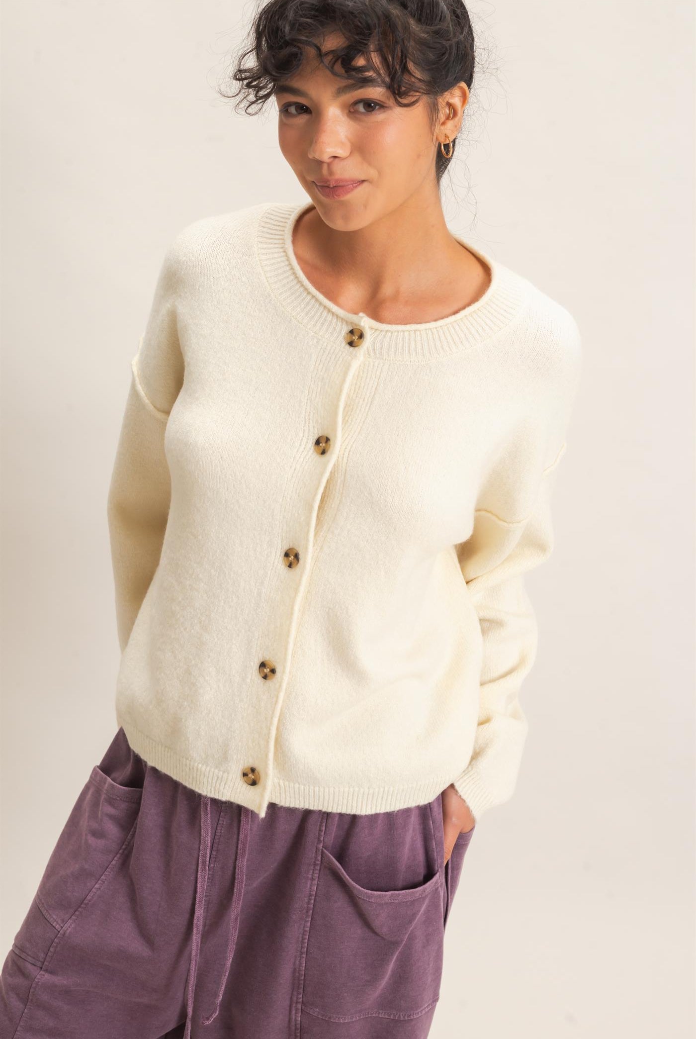 Wholesale Crew Neck Loose Fit Cardigan Cardigans DZ26E269 CREAM DOUBLE ZERO