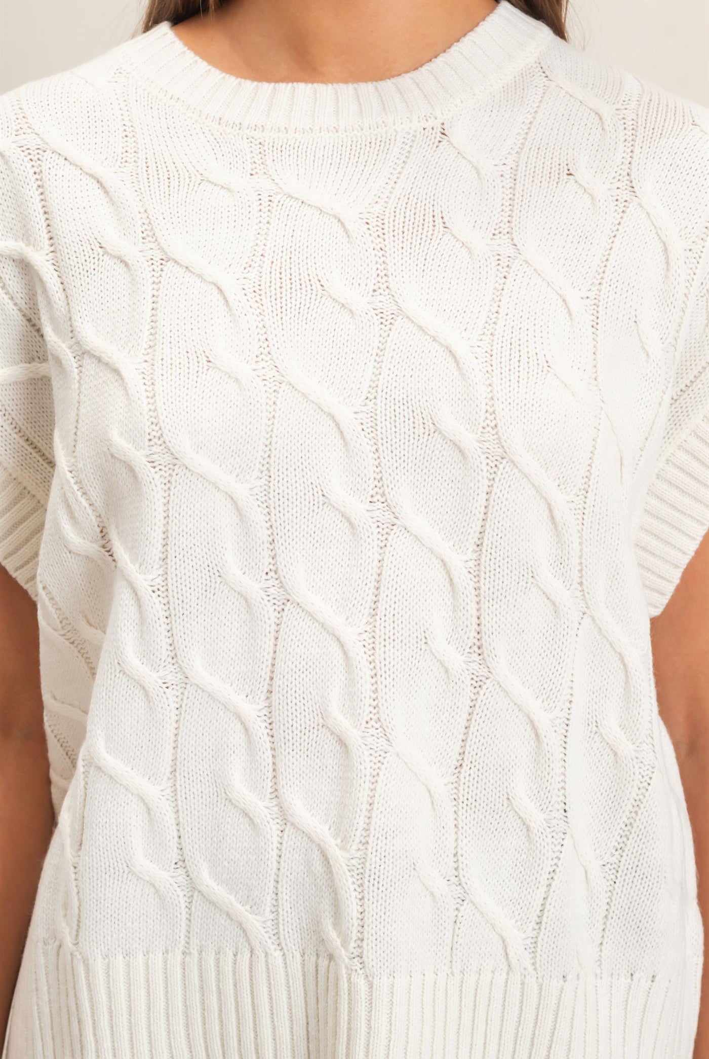 Wholesale Cable Knit Cap Sleeve Sweater Sweaters DZ26C974 CREAM DOUBLE ZERO