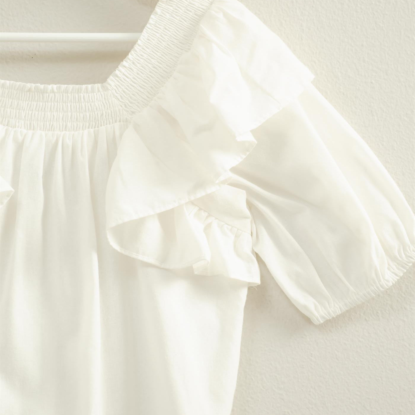Wholesale Ruffled Short Sleeve Top Clothing Tops HF22C757 OFF WHITE HYFVE