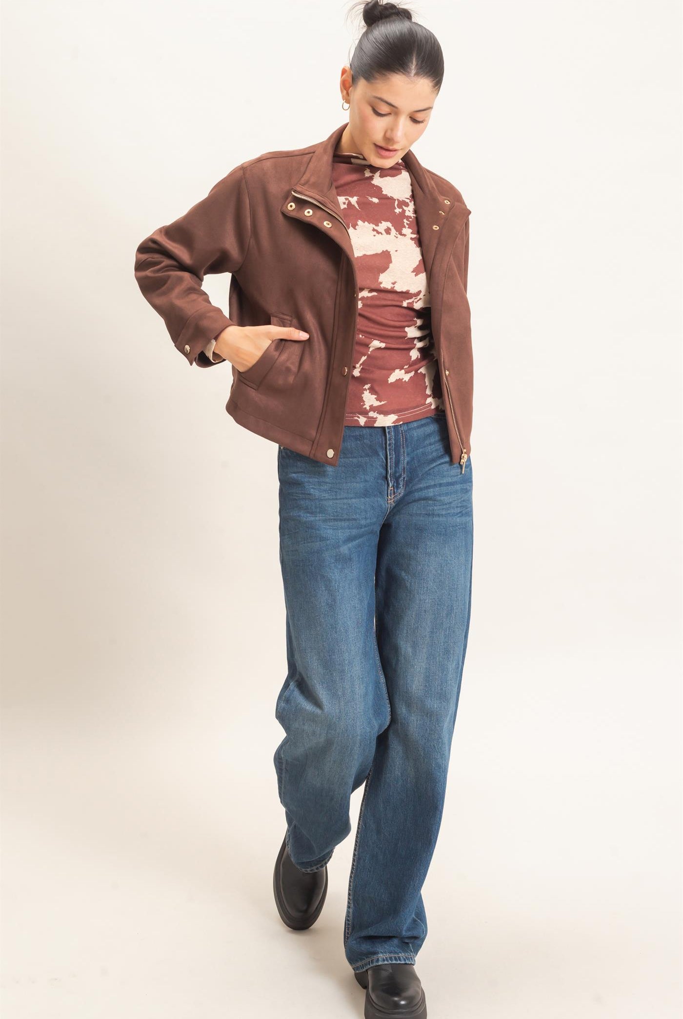 Wholesale Collar Suede Snap Jacket Coats & Jackets HF26E373 CHESTNUT HYFVE