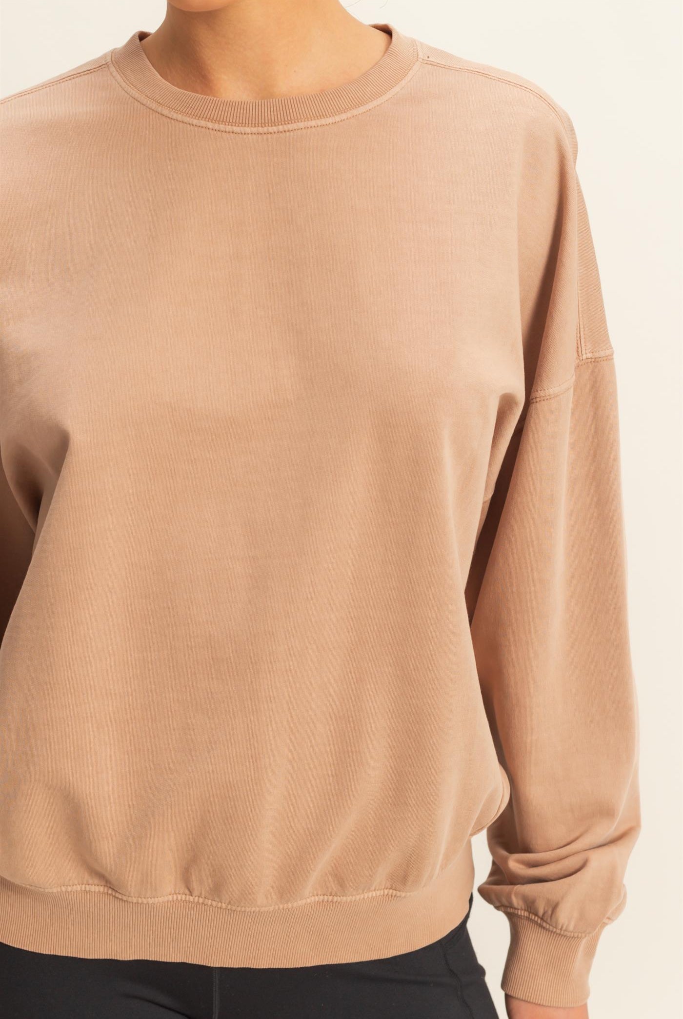 Wholesale Warm Long Sleeve French Terry Sweatshirt Sweatshirts DZ25C733 DARK TAUPE HYFVE