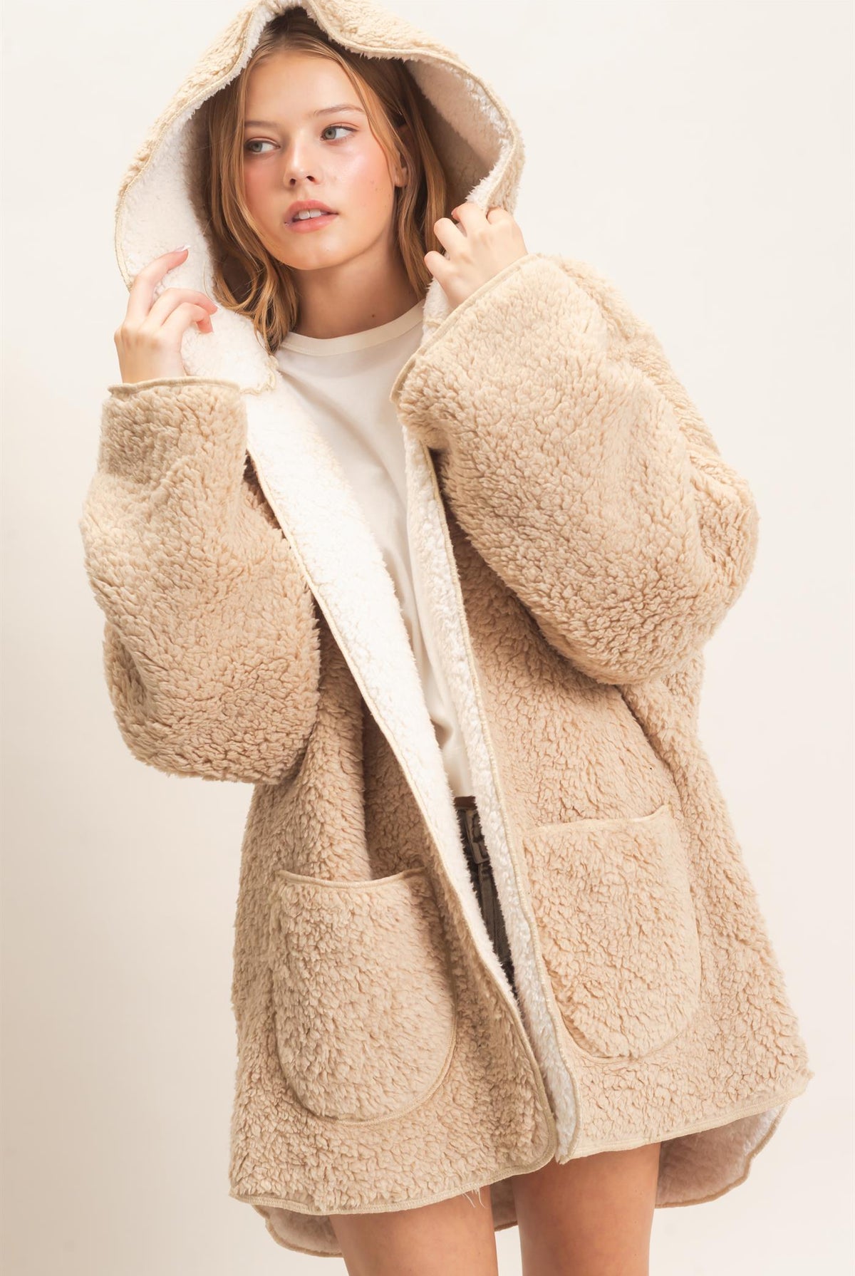 Wholesale Hooded Sherpa Jacket Coats & Jackets HF26E874 LIGHT BEIGE HYFVE