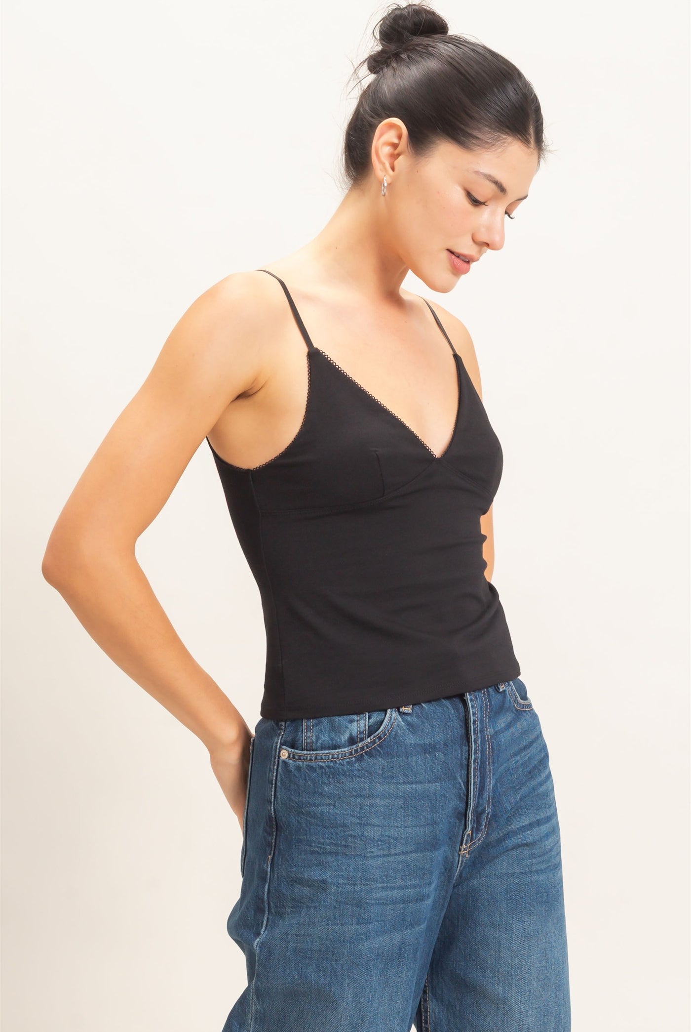 Wholesale Spaghetti Strap Bralette Top Camisoles HF26E621 BLACK HYFVE
