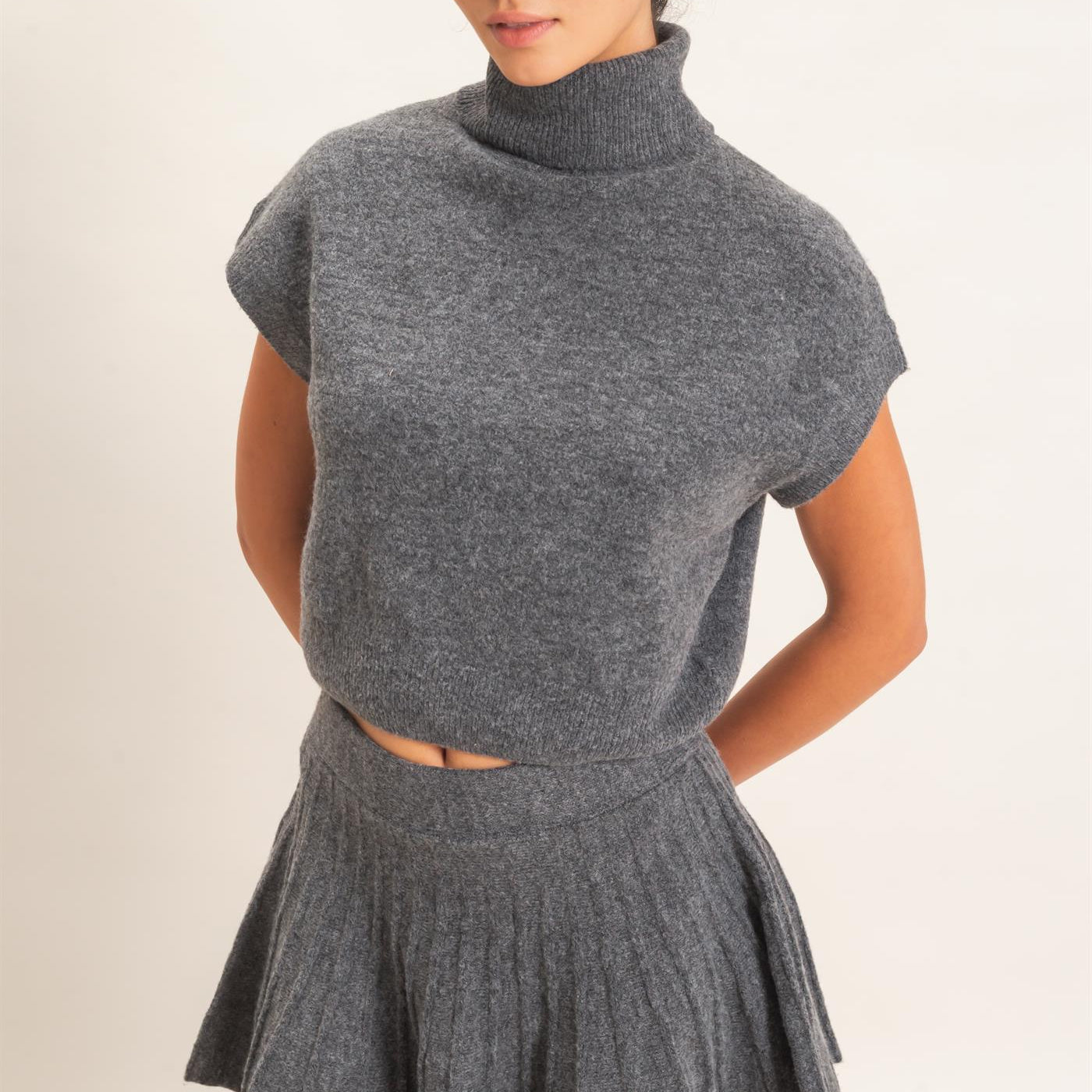 Wholesale Turtleneck Crop Top And Pleated Skirt Set Clothing DZ26C981-SET CHARCOAL DOUBLE ZERO