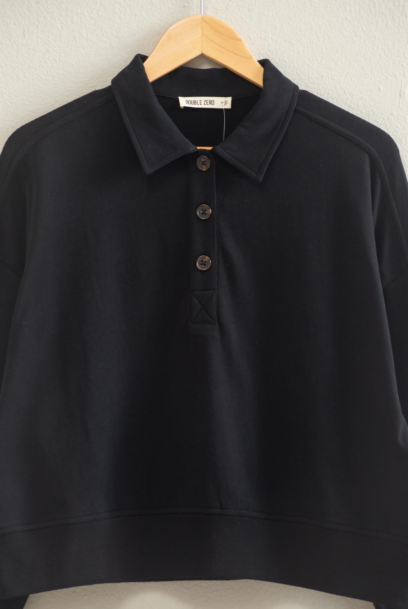 Wholesale Washed Button-Front Collared Sweatshirt Sweatshirts DZ26E390 BLACK DOUBLE ZERO