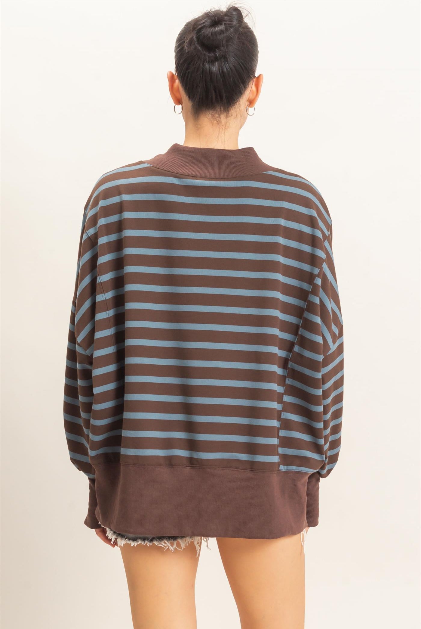 Wholesale Striped Mock Neck Sweatshirt Sweatshirts HF27A178-D BROWN/D.BLUE HYFVE