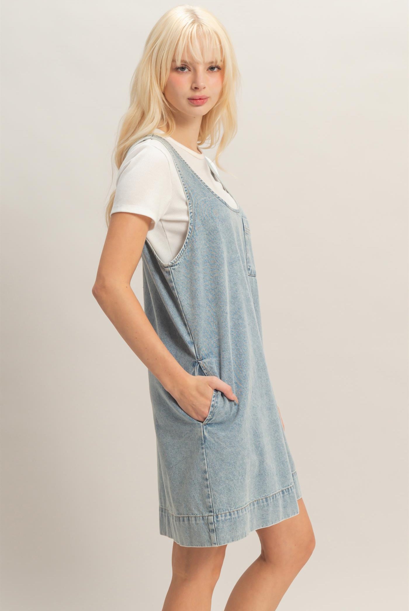 Wholesale Sleeveless Denim Shift Dress Dresses DZ26C204 LIGHT BLUE DOUBLE ZERO