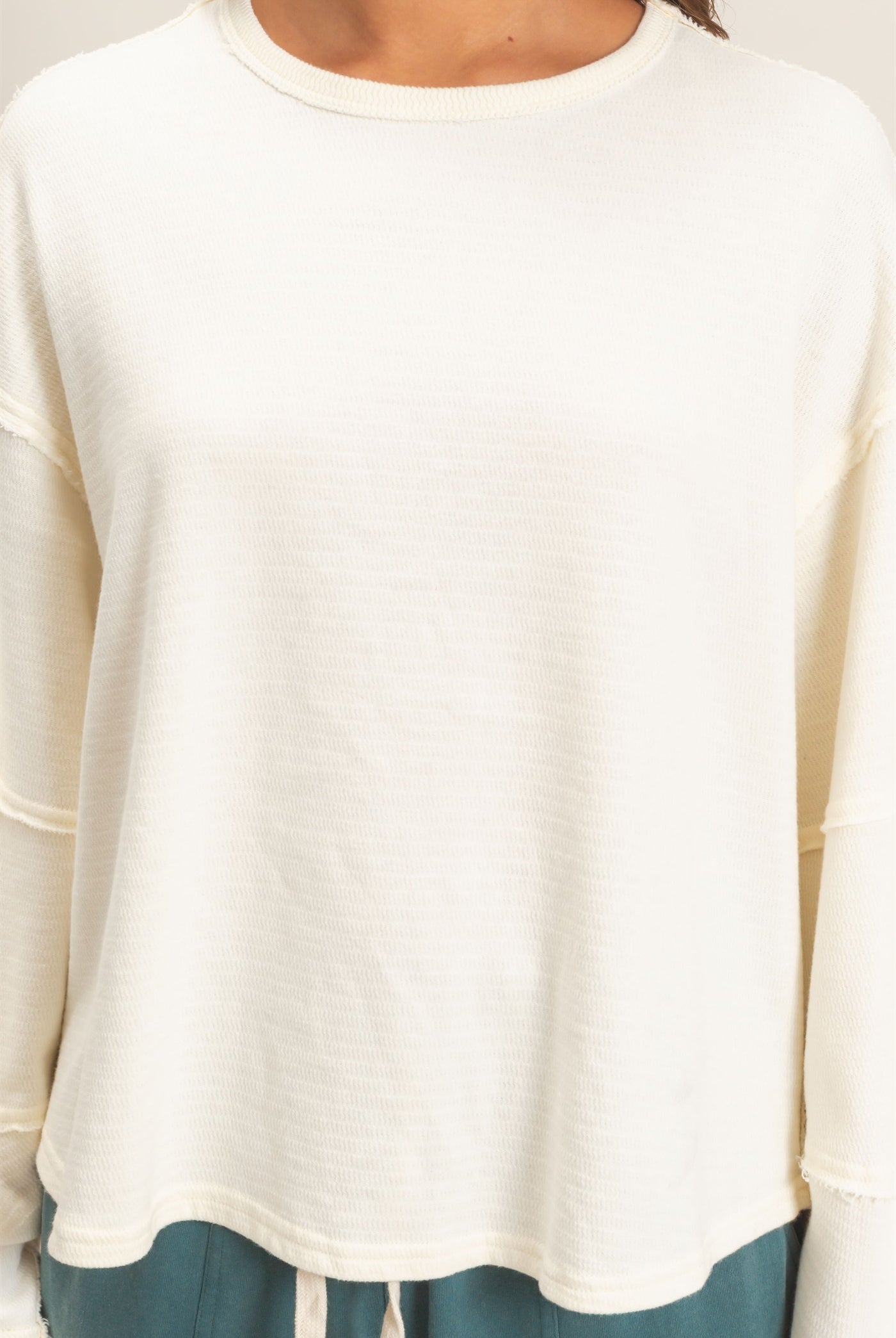 Wholesale Mineral Wash Overzised Raw Edge Crew Neck Top Clothing Tops DZ26E449 CREAM DOUBLE ZERO