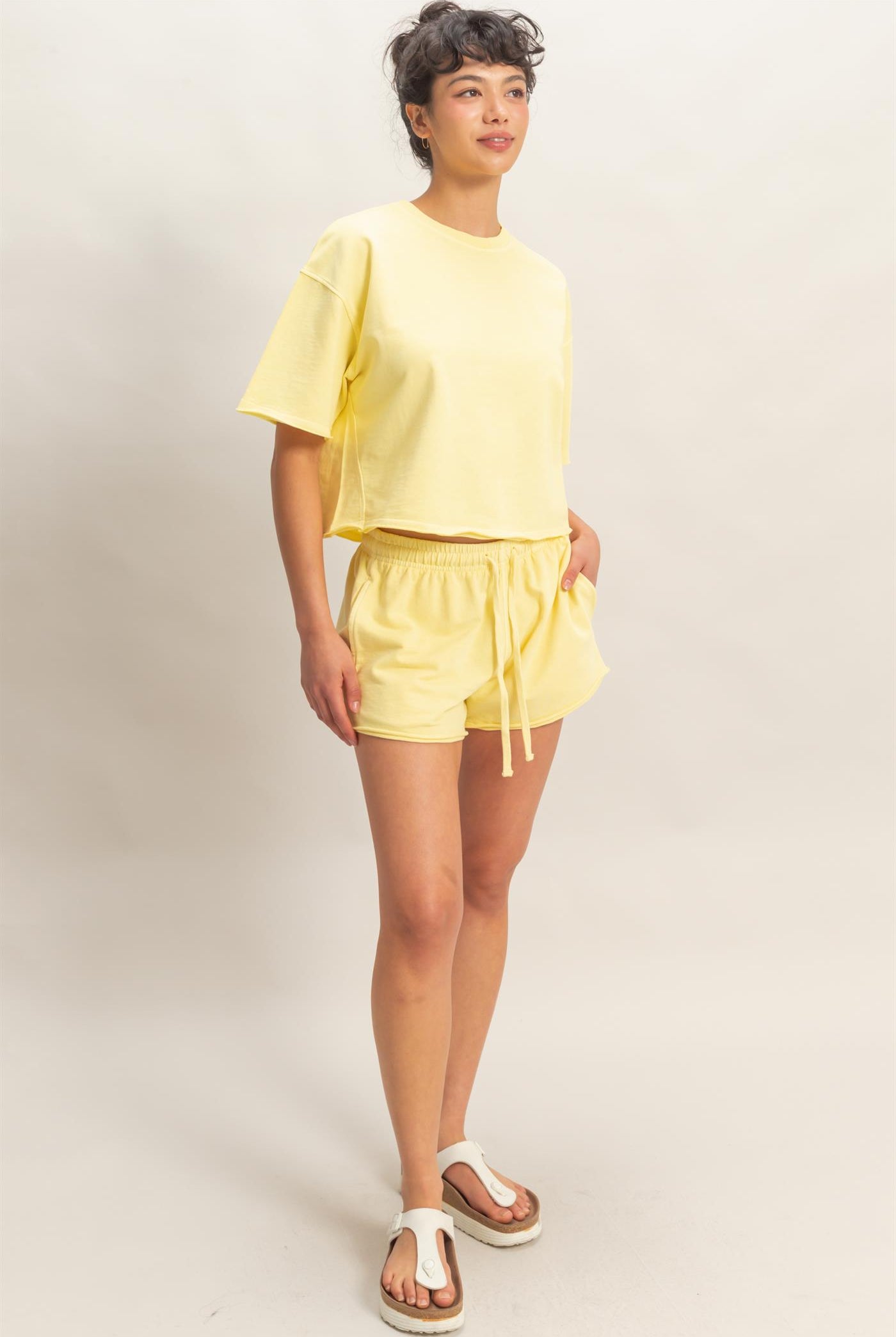 Wholesale Short Sleeve Crew Neck Top And Shorts Set Clothing DZ26C668-SET PALE YELLOW DOUBLE ZERO