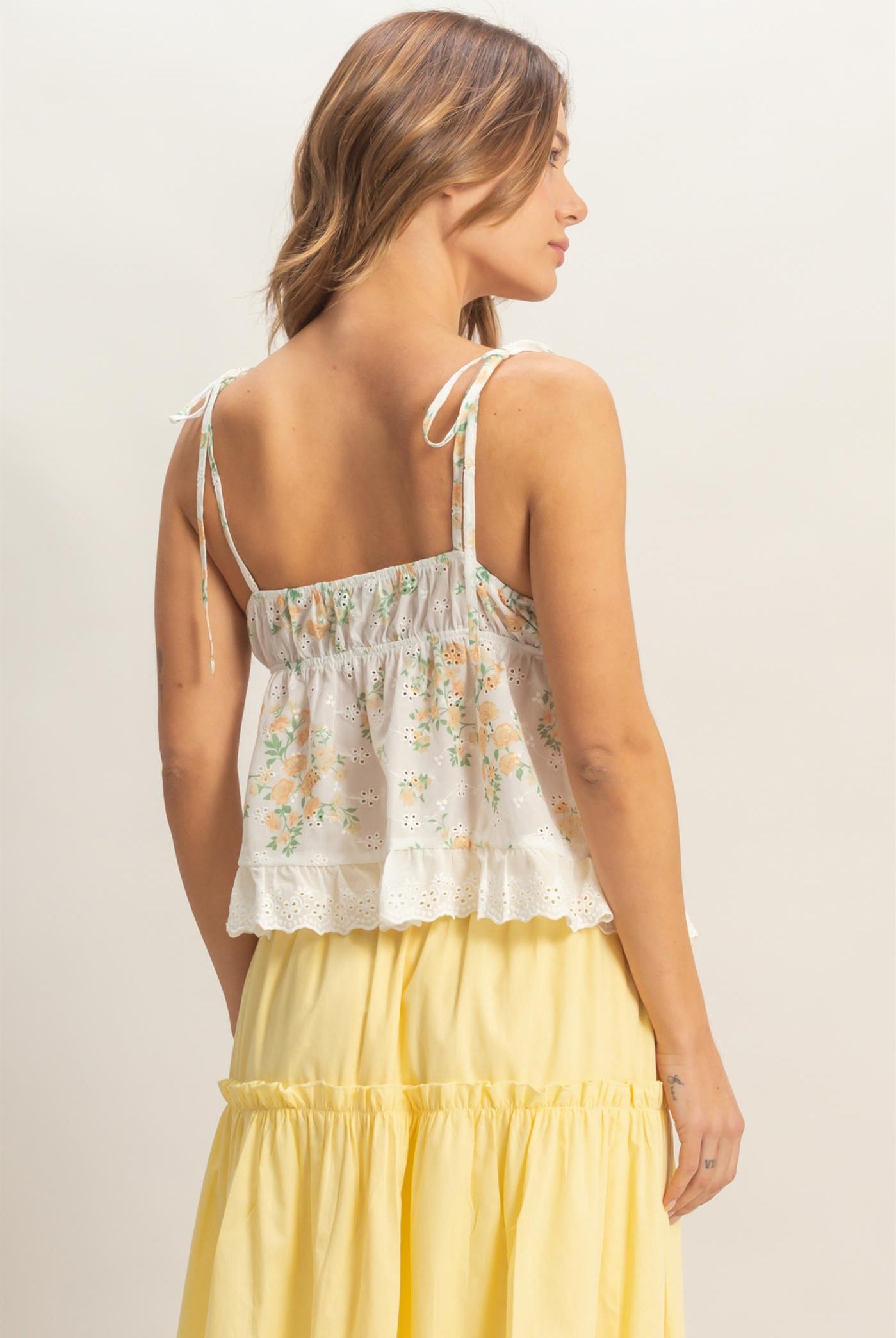 Wholesale Floral Lace Trim Camisole Camisoles HF26C362-D YELLOW HYFVE