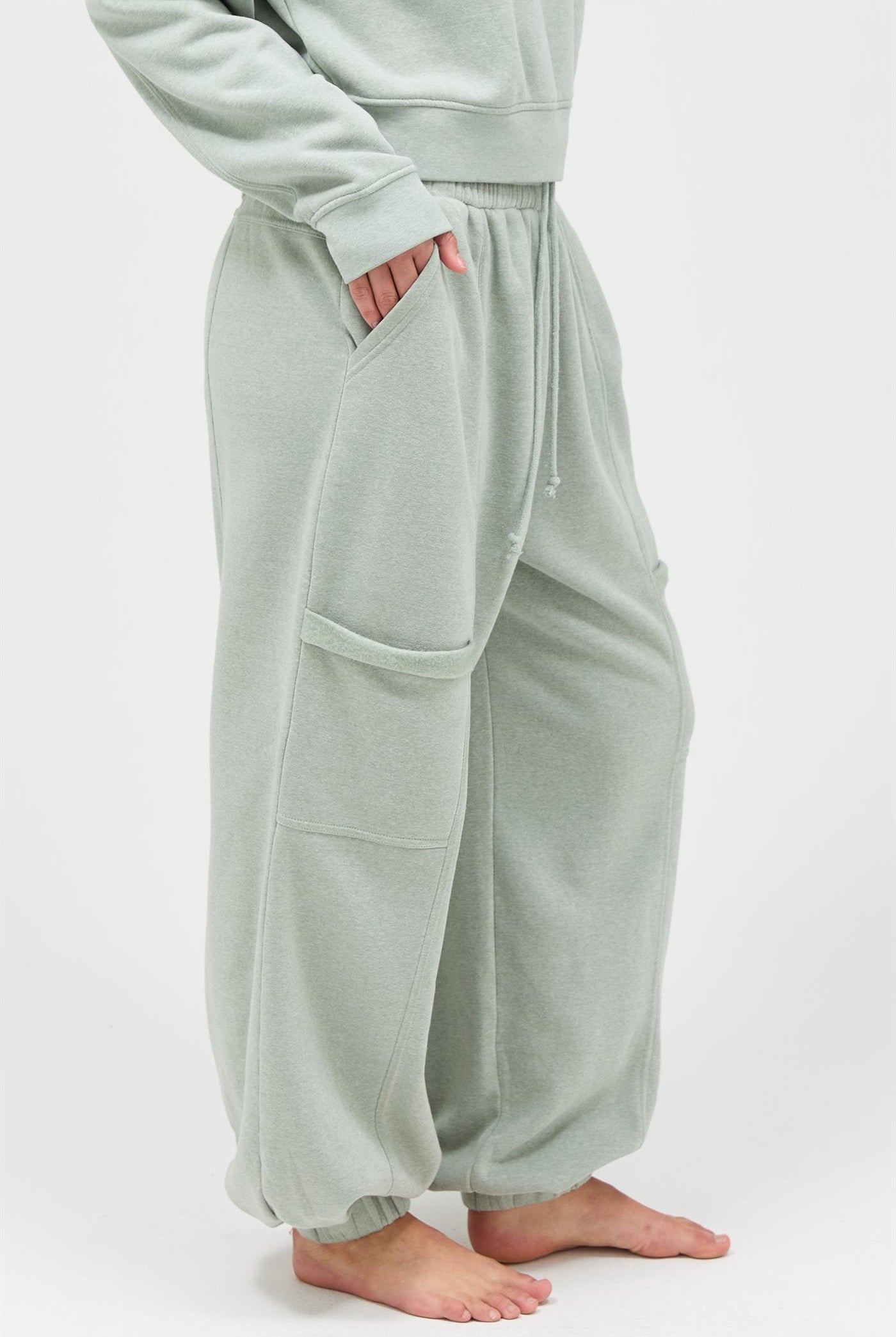 Wholesale Ruffle Waist Burnout Jogger Pants Joggers DZ26A685 SAGE GREEN DOUBLE ZERO