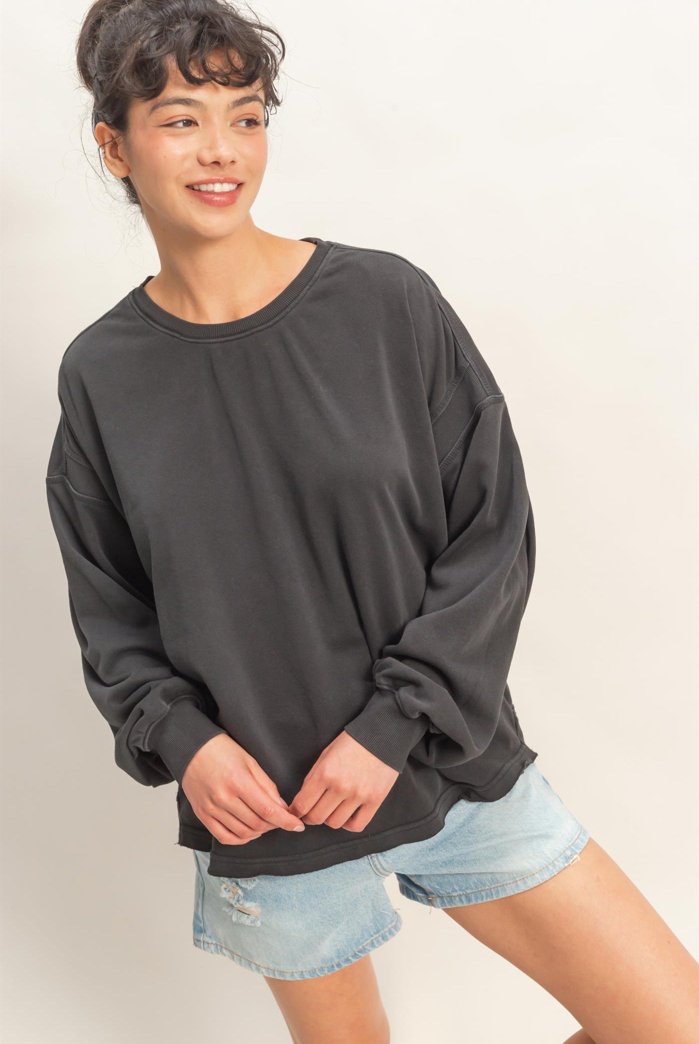 Wholesale Oversized Cross Detail Open Back Sweatshirt Clothing Tops DZ26E050 BLACK DOUBLE ZERO