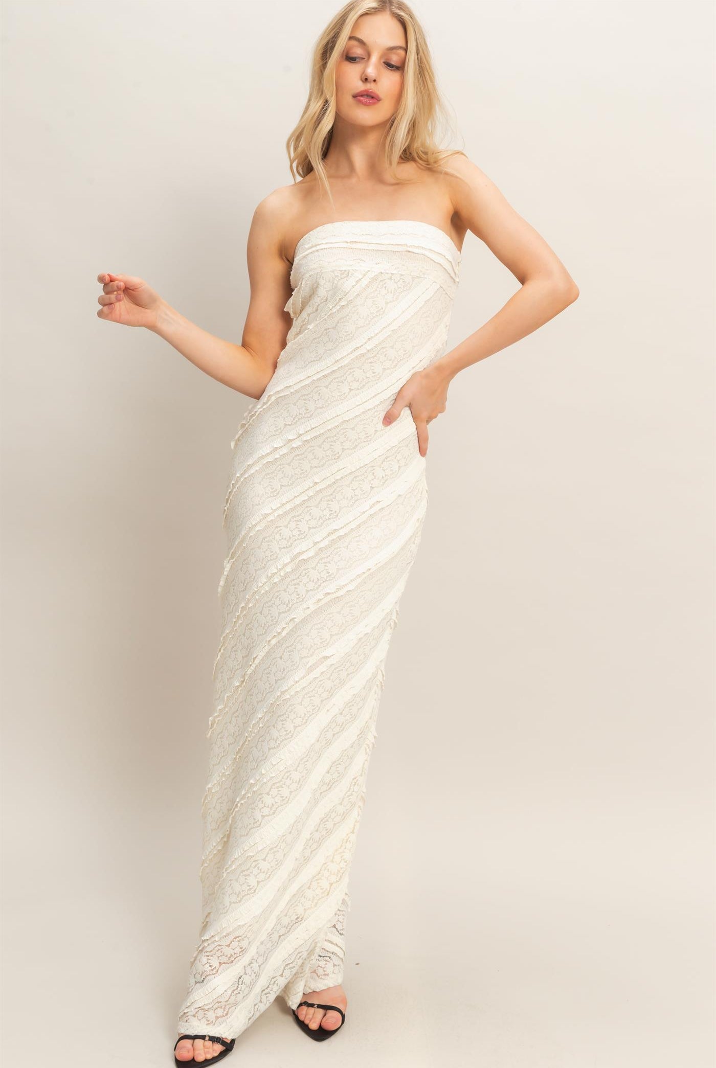 Wholesale Strapless Ruched Maxi Dress Dresses HF26A105 CREAM HYFVE