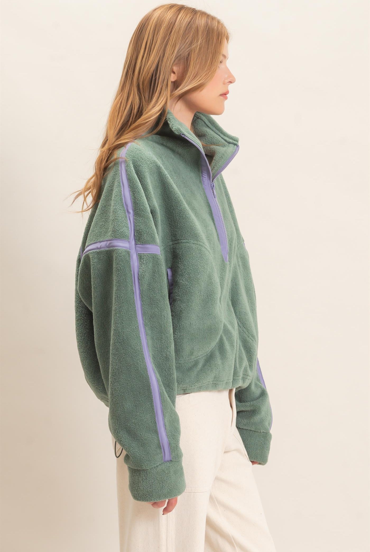 Wholesale Contrast Trim Half-Zip Fleece Pullover Outerwear HF26F206-D PISTACHIO HYFVE