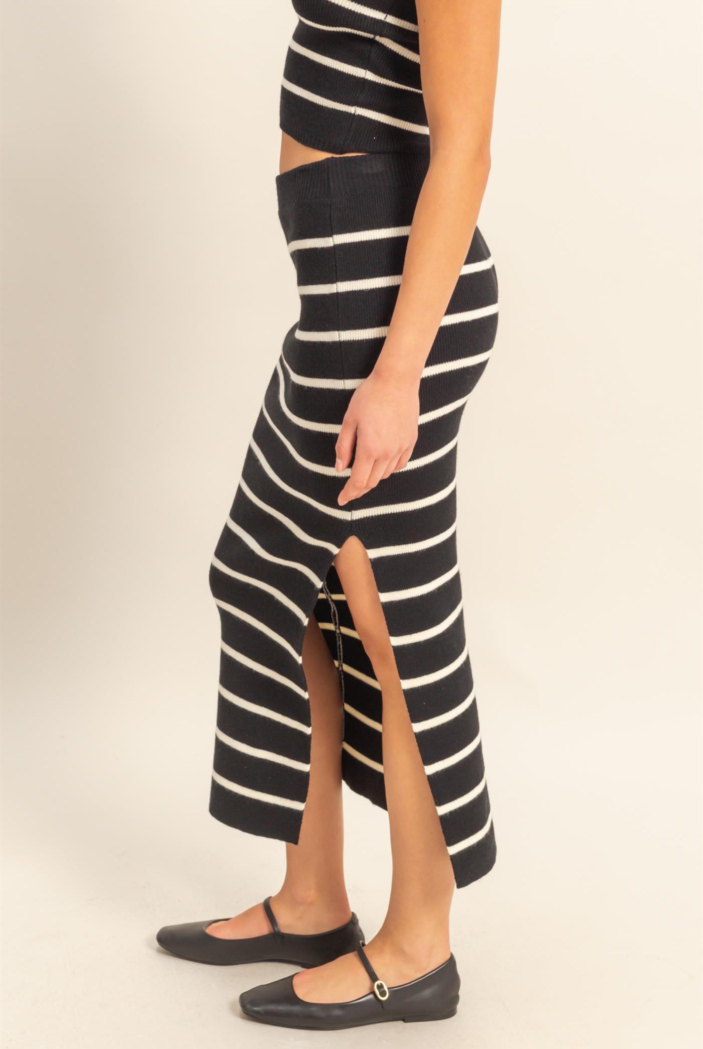 Wholesale Striped High Waist Bodycon Sweater Skirt Skirts DZ25A637 CREAM/BLACK DOUBLE ZERO