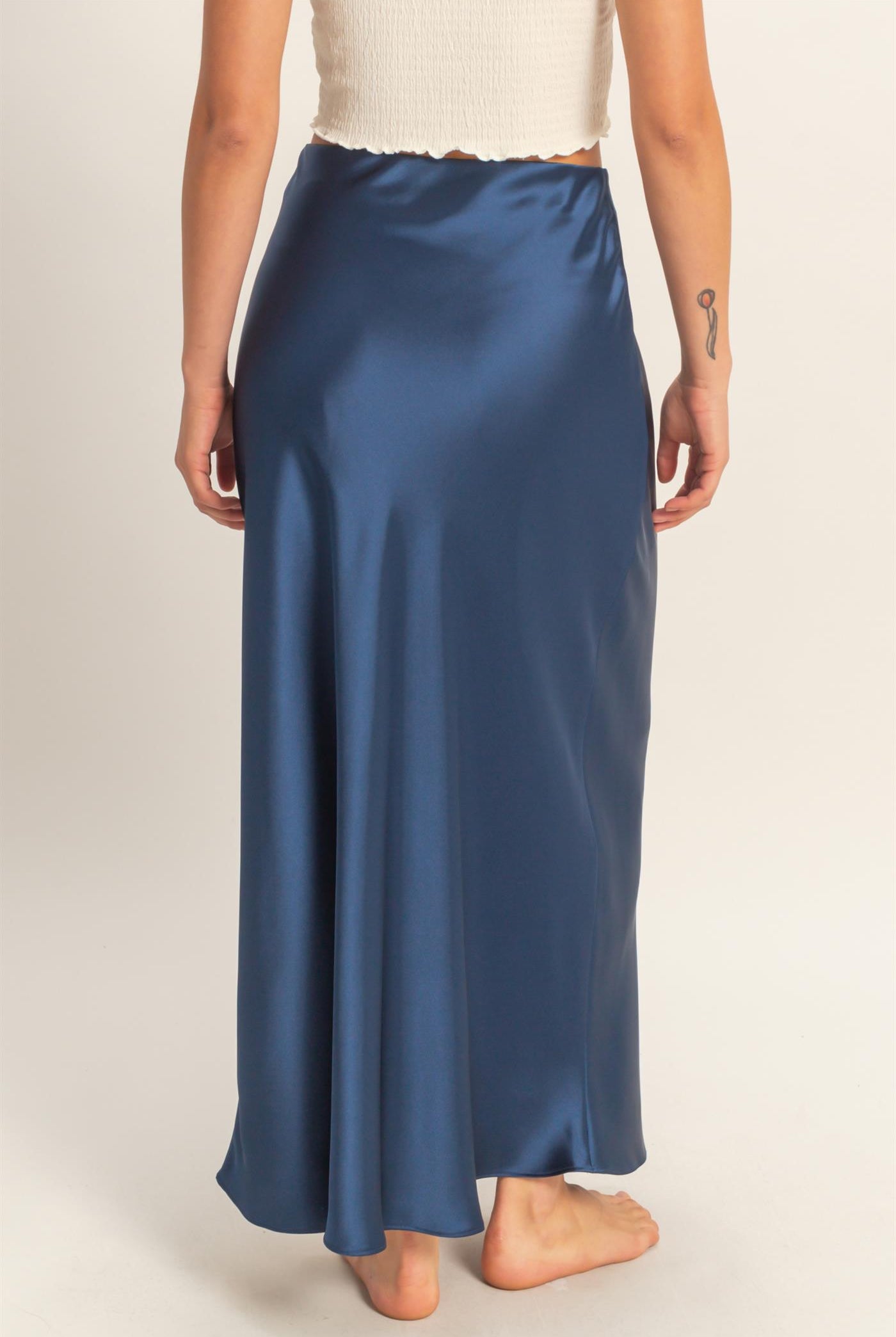 Wholesale Satin Maxi Skirt Skirts DZ26E274 NAVY DOUBLE ZERO