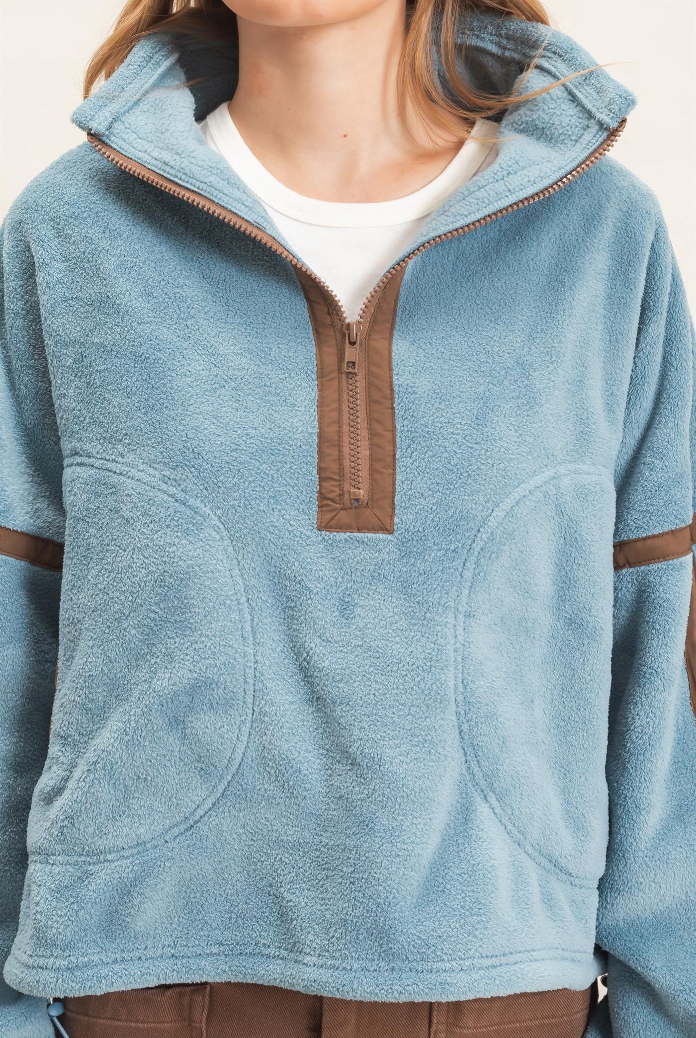 Wholesale Contrast Trim Half-Zip Fleece Pullover Outerwear HF26F206-D D.BLUE HYFVE