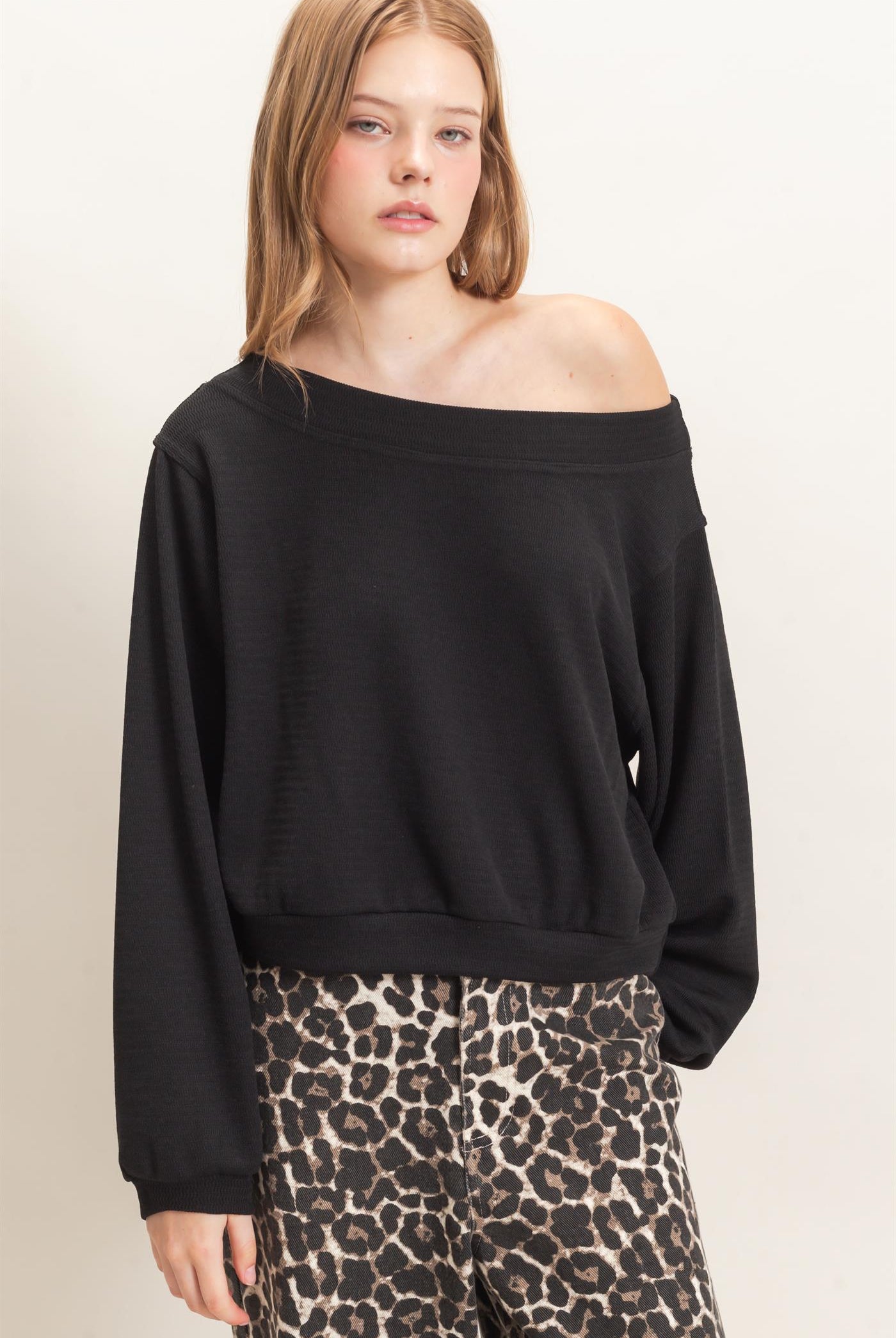 Wholesale Off Shoulder Knit Sweatshirt Blouses HF26F028 BLACK HYFVE