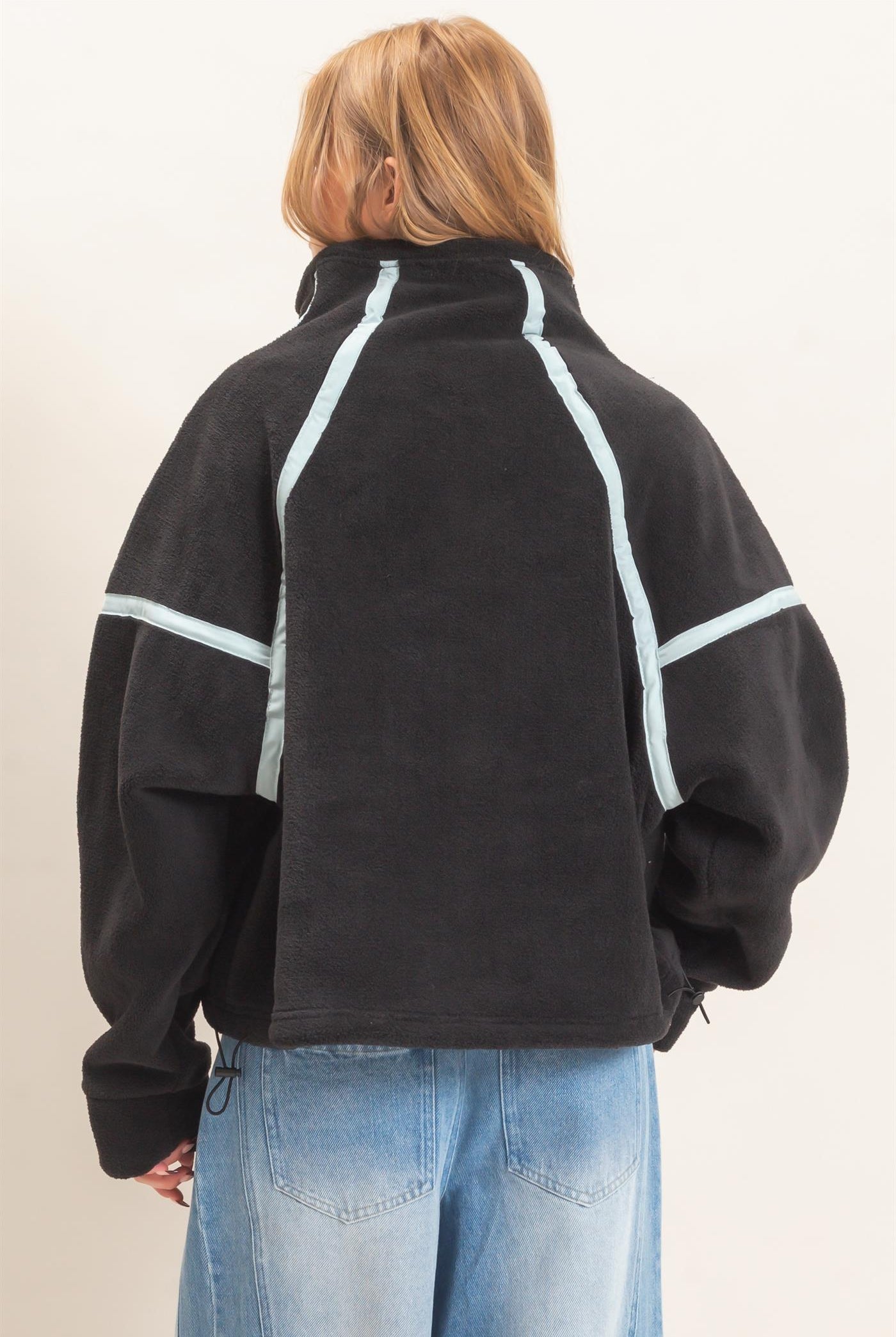 Wholesale Contrast Trim Half-Zip Fleece Pullover Outerwear HF26F206-D BLACK HYFVE
