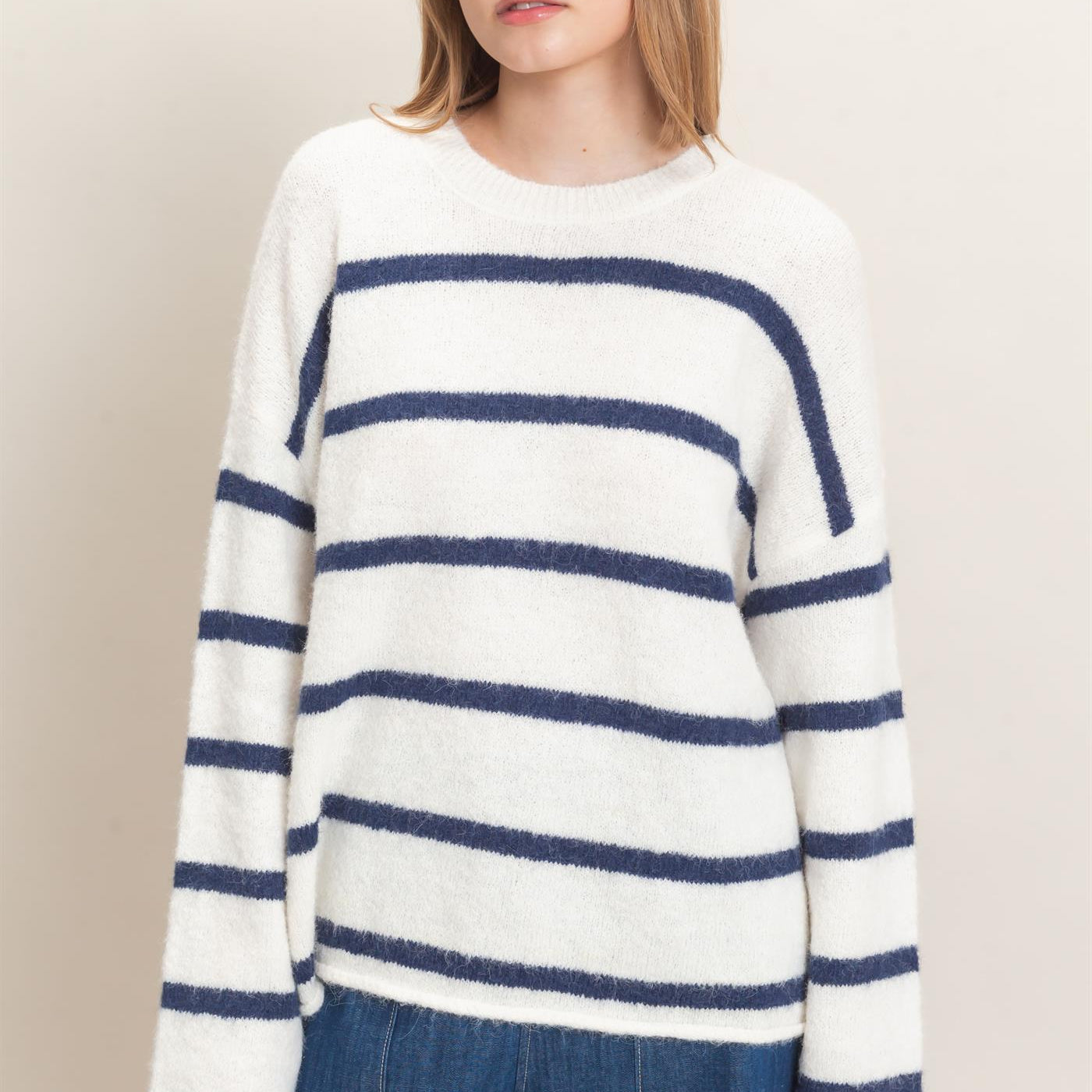 Wholesale Striped Crew Neck Sweater Sweaters HF26E894 NAVY HYFVE