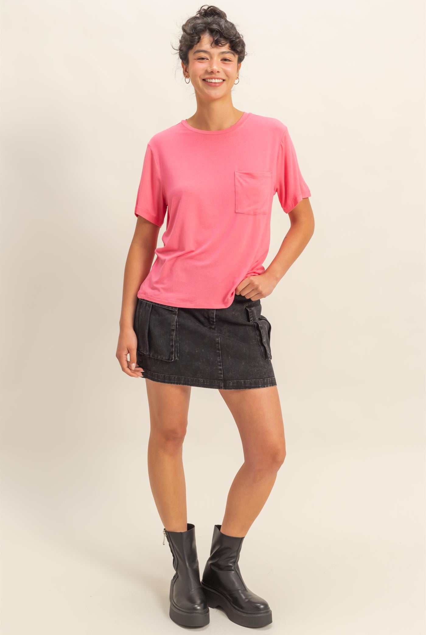 Wholesale Classic Crew Neck Short Sleeve Pocket Top T-Shirts DZ25C922 TAFFY PINK DOUBLE ZERO