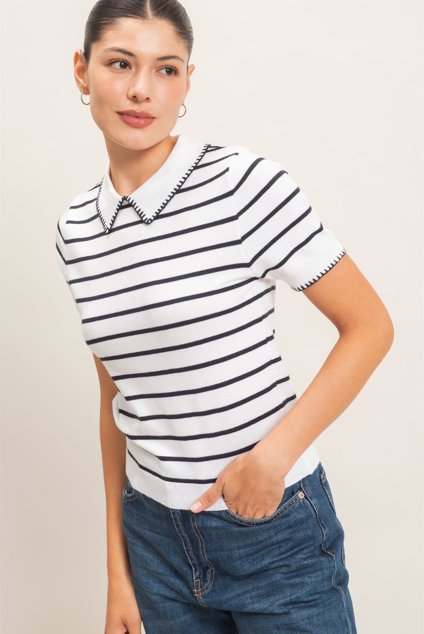 Wholesale Striped Polo Collar Sweater Sweaters HF26E233 WHITE HYFVE