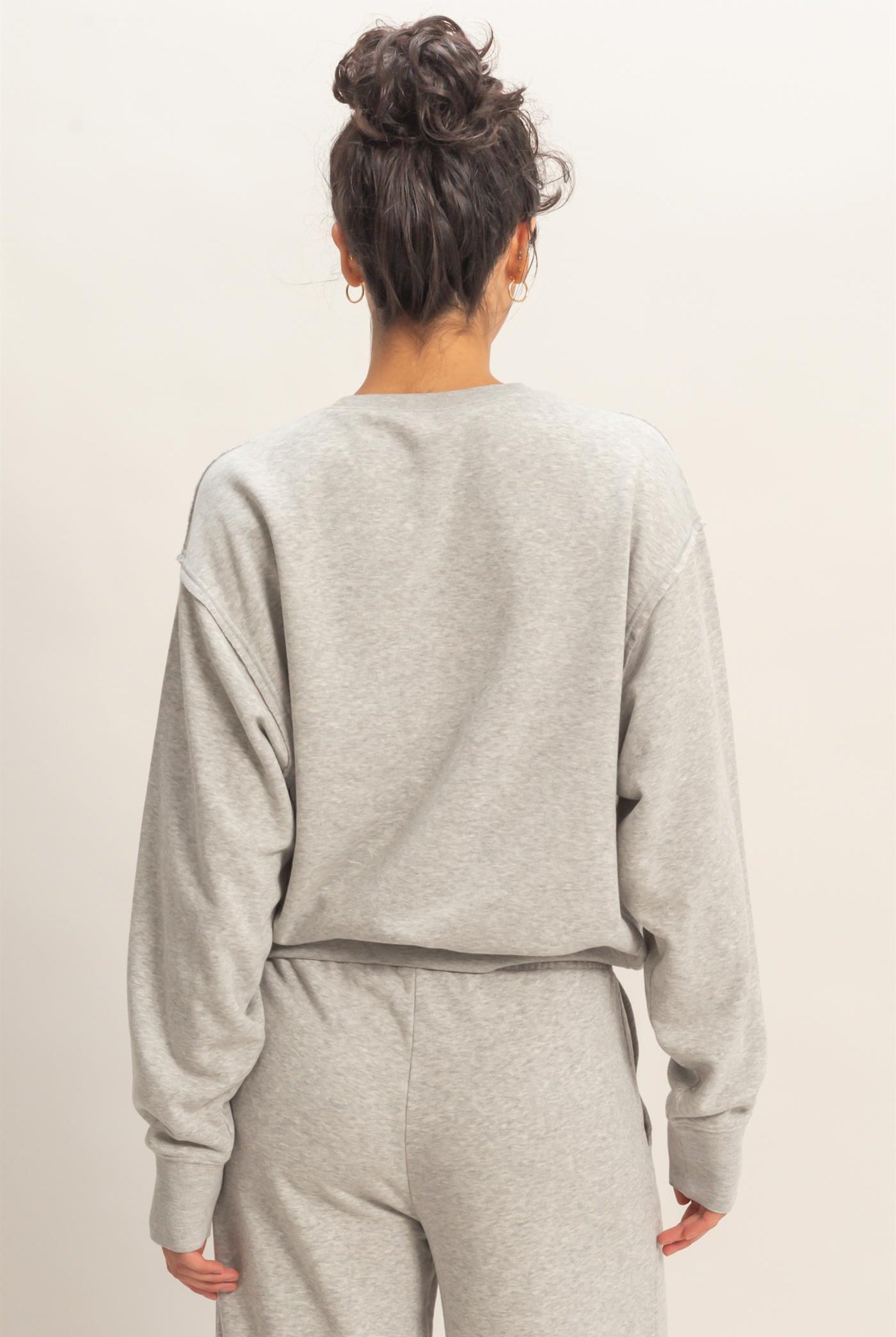 Wholesale Raw Edge Detail Burnout Sweatshirt Sweatshirts DZ26A048 HEATHER GRAY DOUBLE ZERO