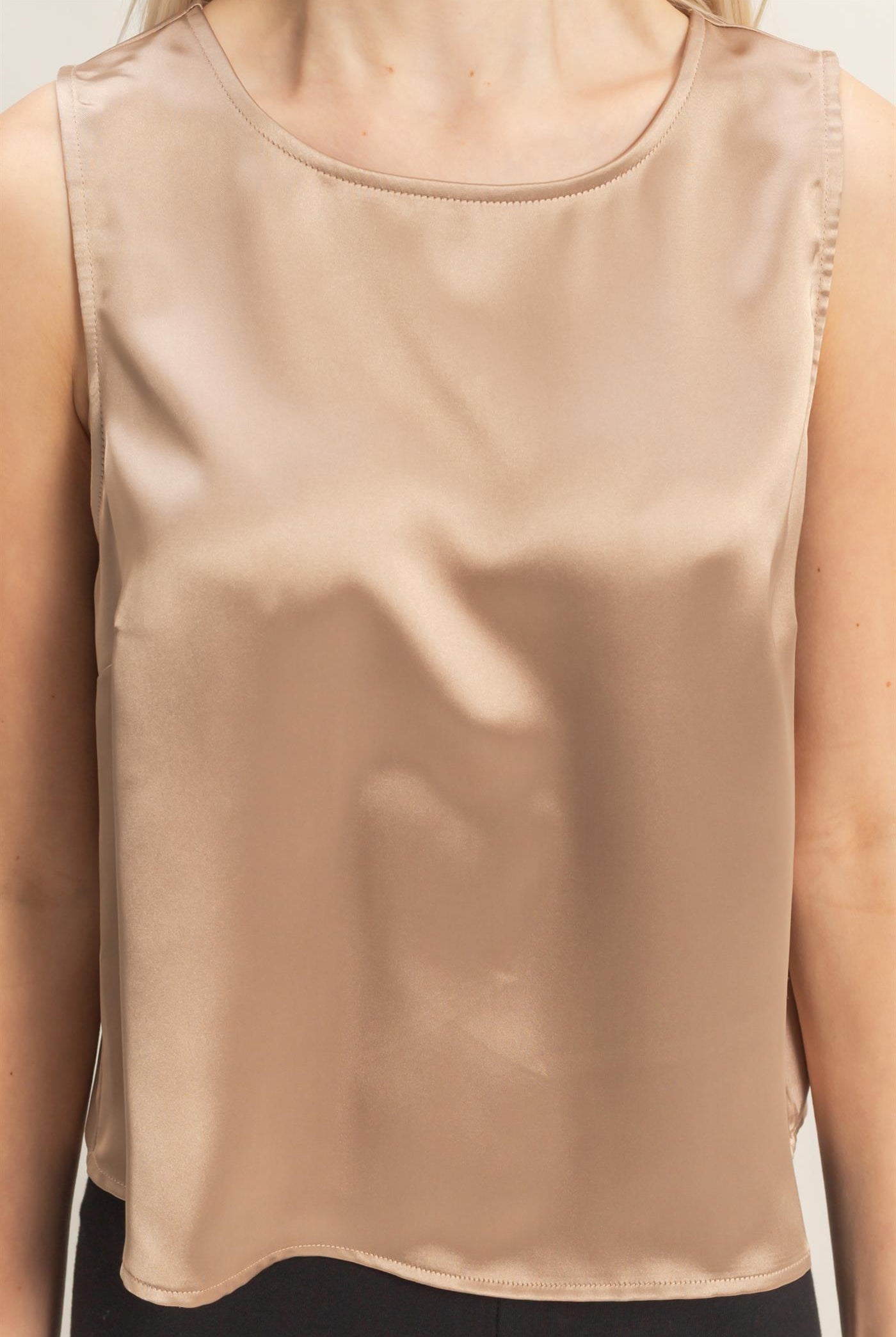 Wholesale Satin Sleeveless Round Neck Top With Back Keyhole Clothing Tops DZ26C084 DARK TAUPE DOUBLE ZERO