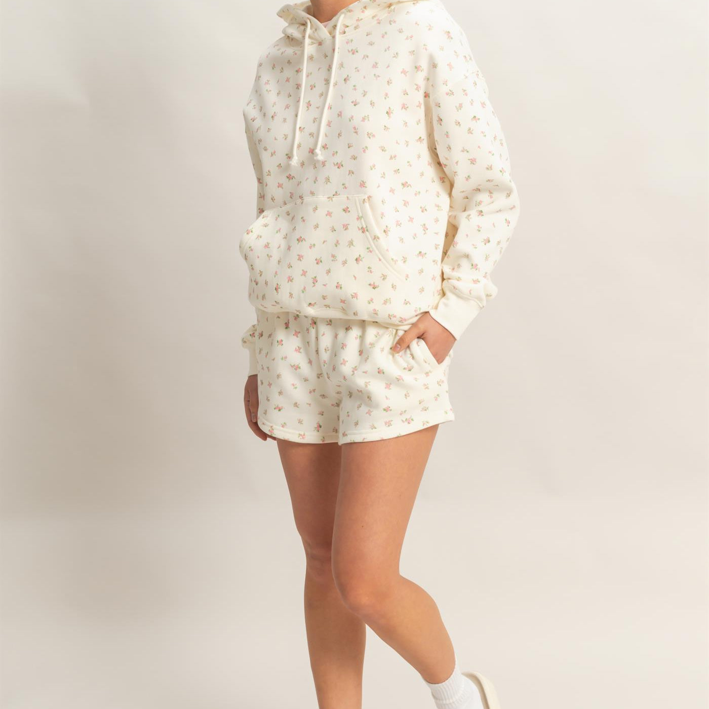 Wholesale Ditsy Floral French Terry Shorts Shorts DZ26C391 PINK DOUBLE ZERO