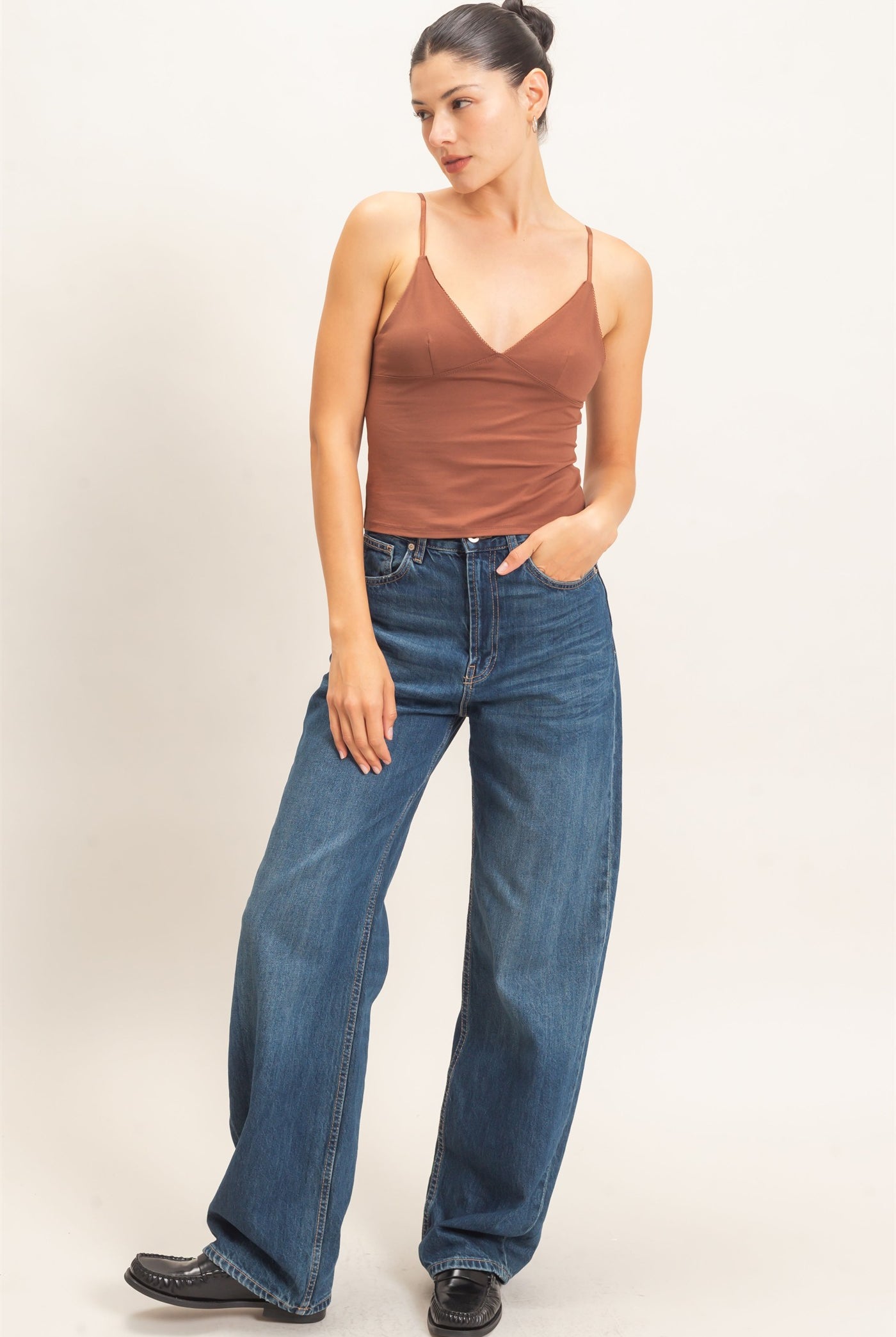 Wholesale Spaghetti Strap Bralette Top Camisoles HF26E621 CHOCOLATE HYFVE