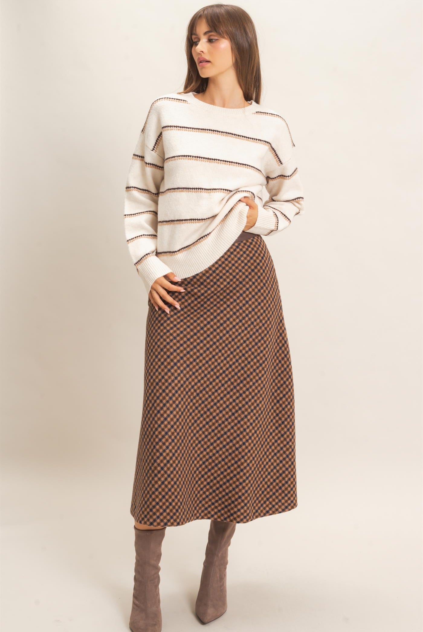 Wholesale Striped Crew Neck Sweater Sweaters HF26E696-D OATMEAL HYFVE