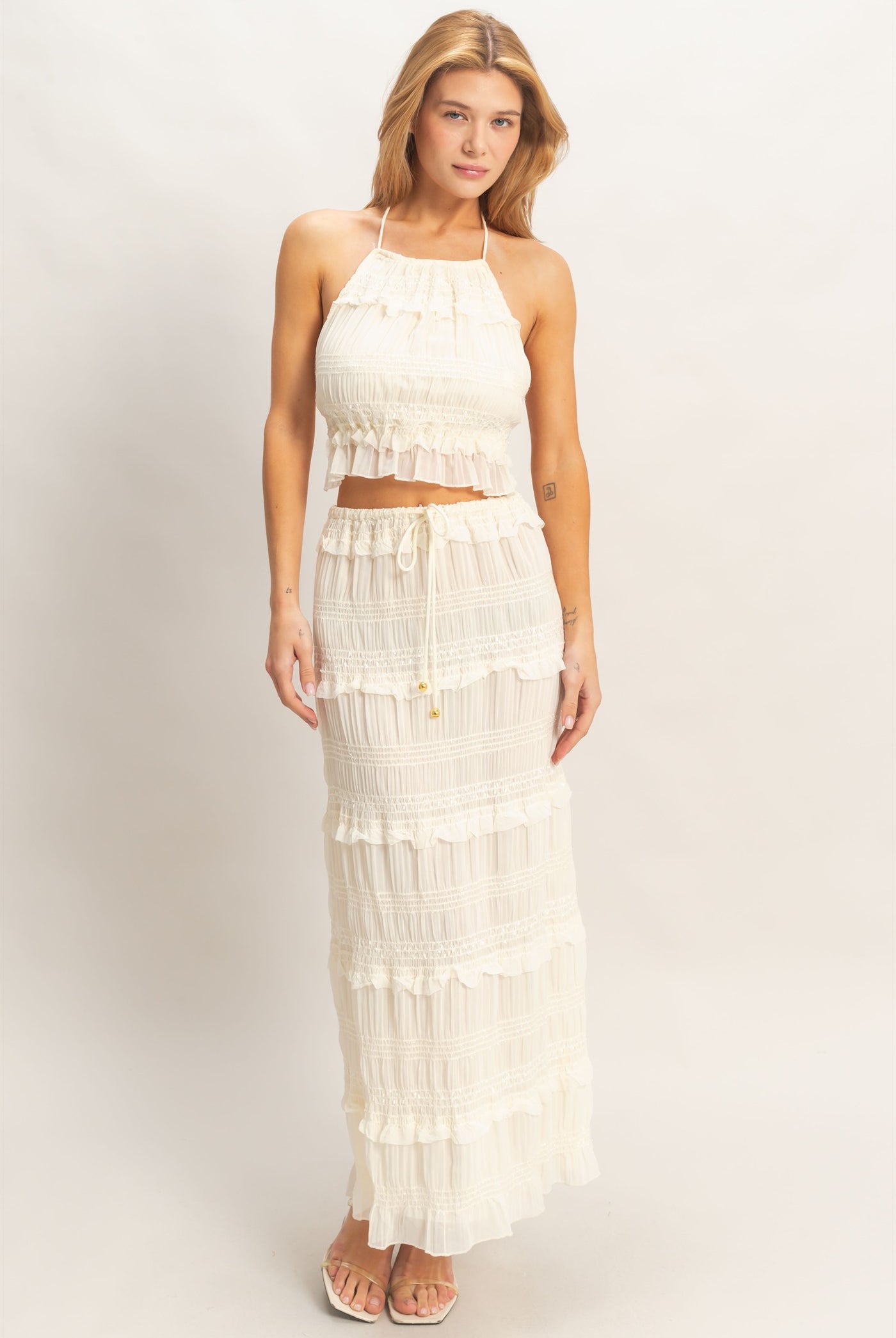 Wholesale Ruffled Halter Neck Top Clothing Tops HF25E834 CREAM HYFVE