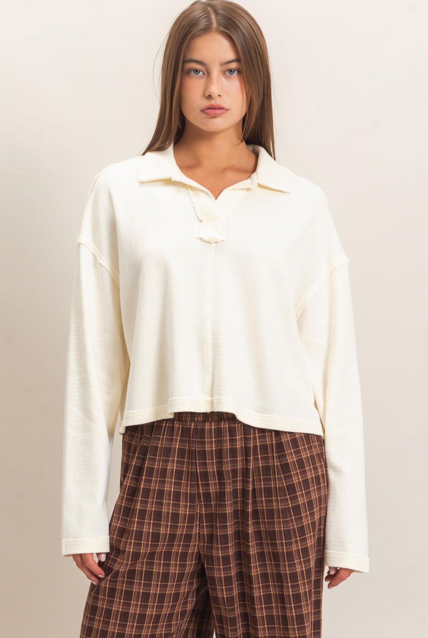 Wholesale Mineral Wash Textured Collar Top Polos DZ26E814 CREAM DOUBLE ZERO