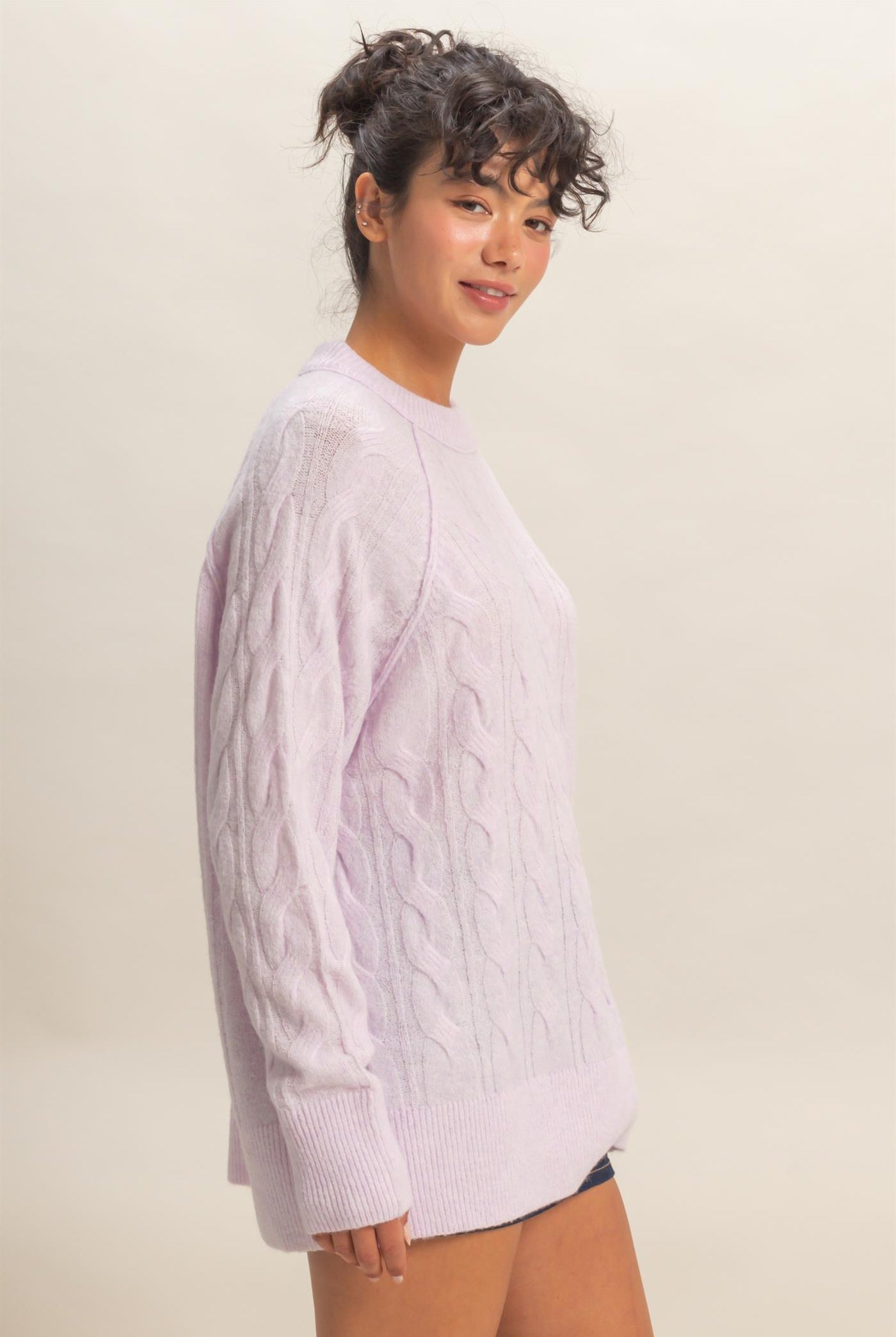 Wholesale Crew Neck Cable Knit Sweater Pullover Sweaters DZ25E957 LILAC GRAY HYFVE